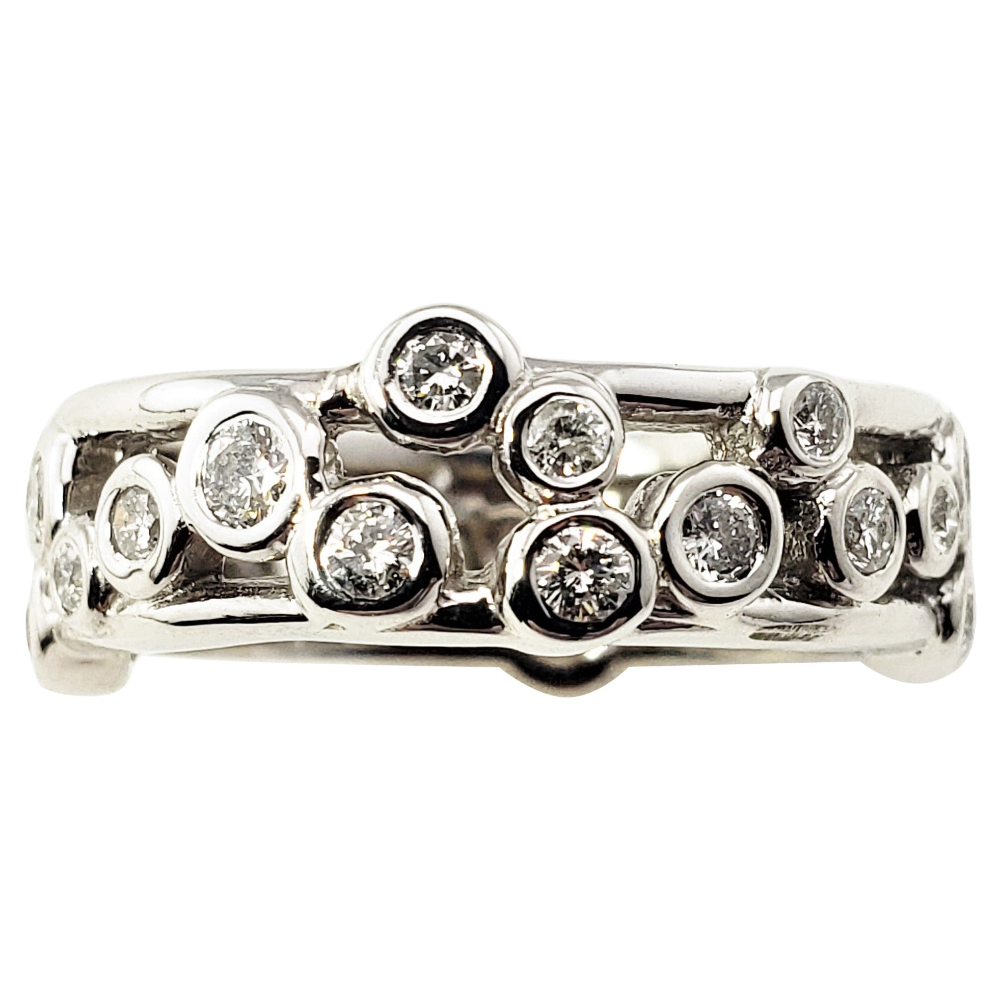 14 Karat Weißgold Diamantring mit Diamanten