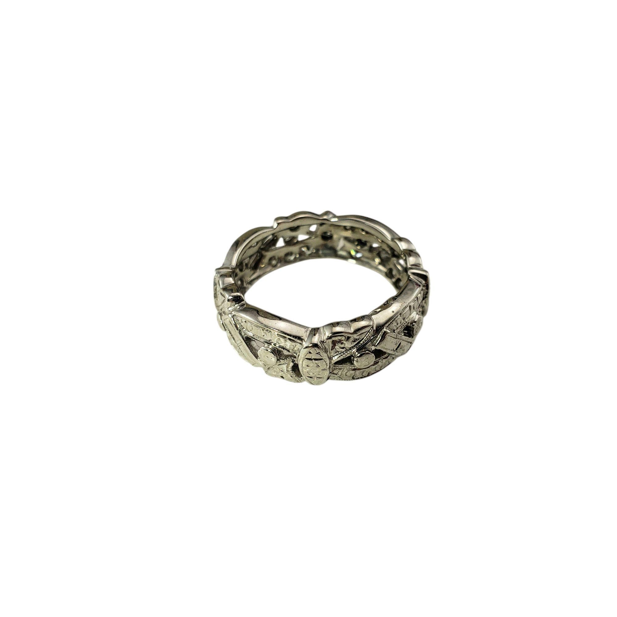 Anello con diamante in oro bianco 14 carati misura 7 #21455 In condizioni buone in vendita a Washington Depot, CT