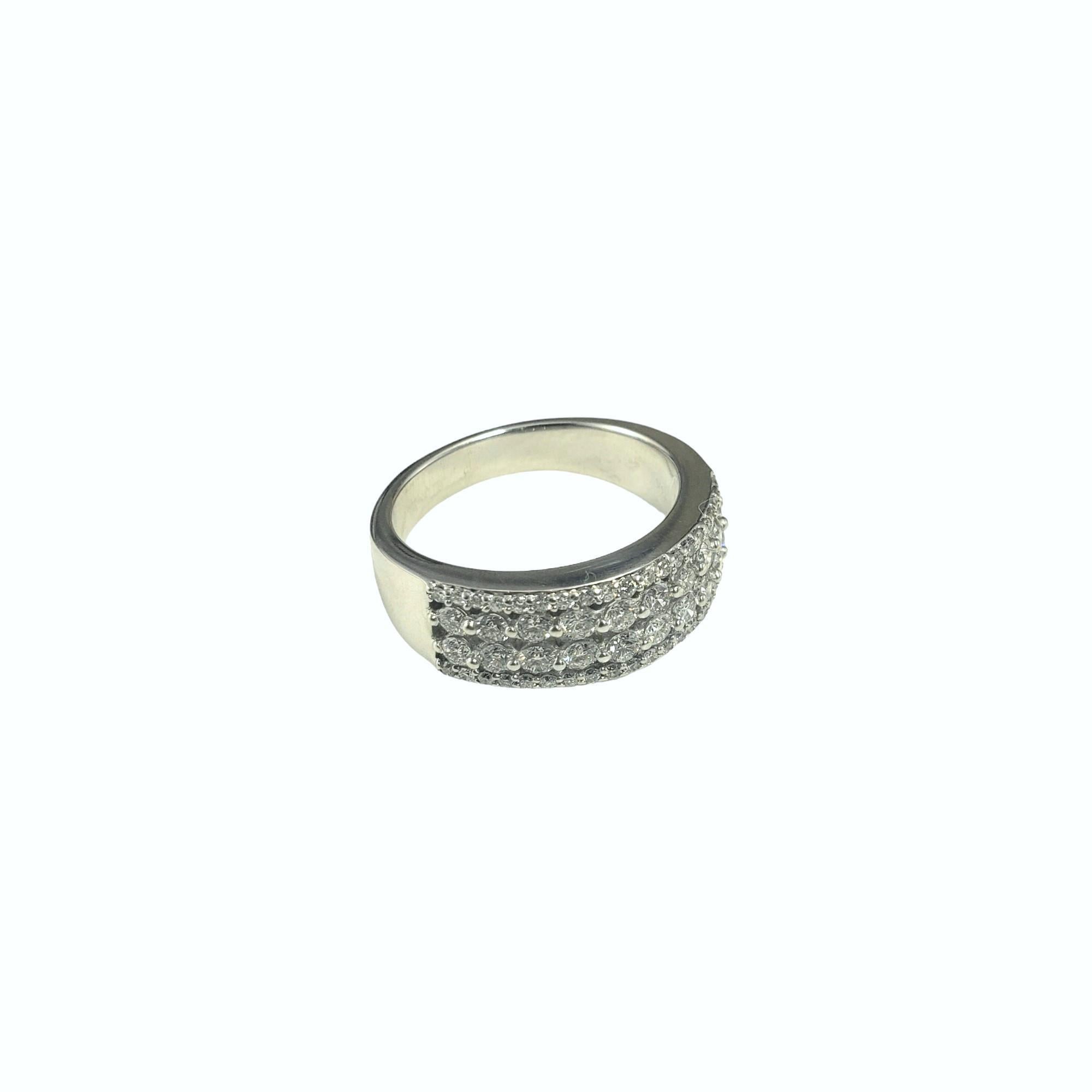 Brilliant Cut 14 Karat White Gold Diamond Band Ring Size 7-7.25 #16828 For Sale