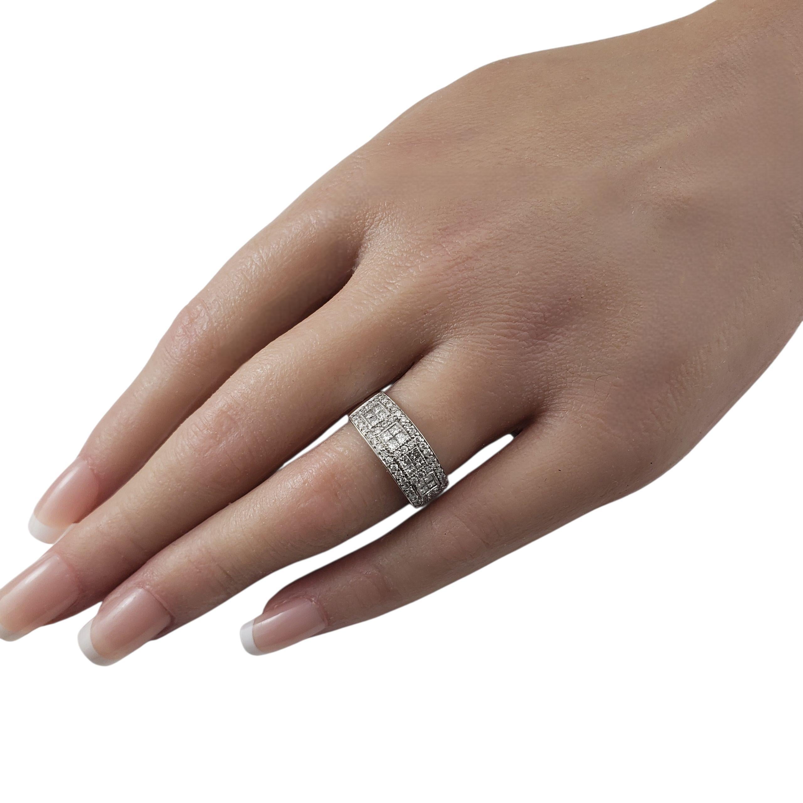 Anello con diamante in oro bianco 14 carati misura 7,25 #22809 in vendita 1