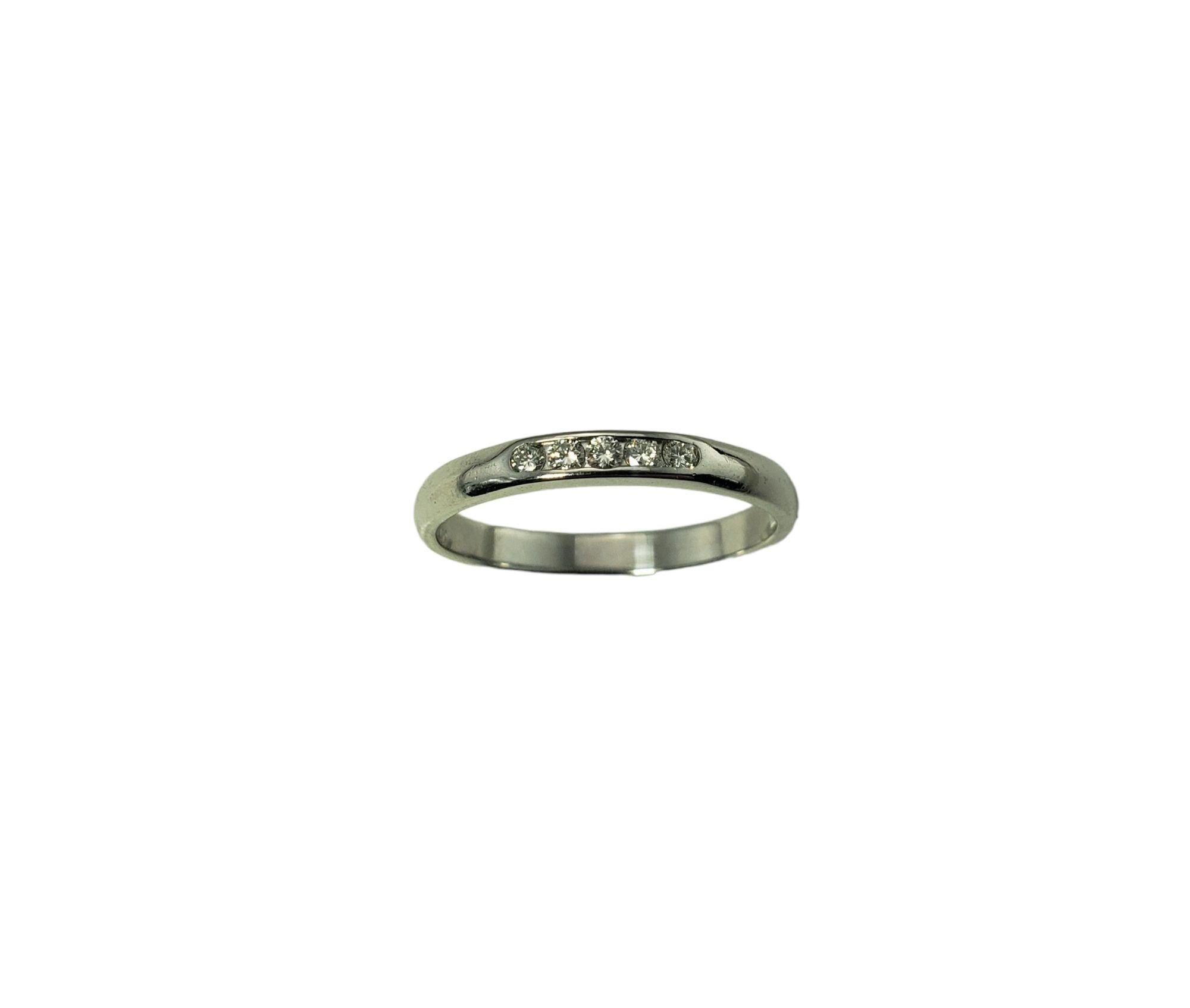 14 Karat White Gold Diamond Band Ring For Sale 2