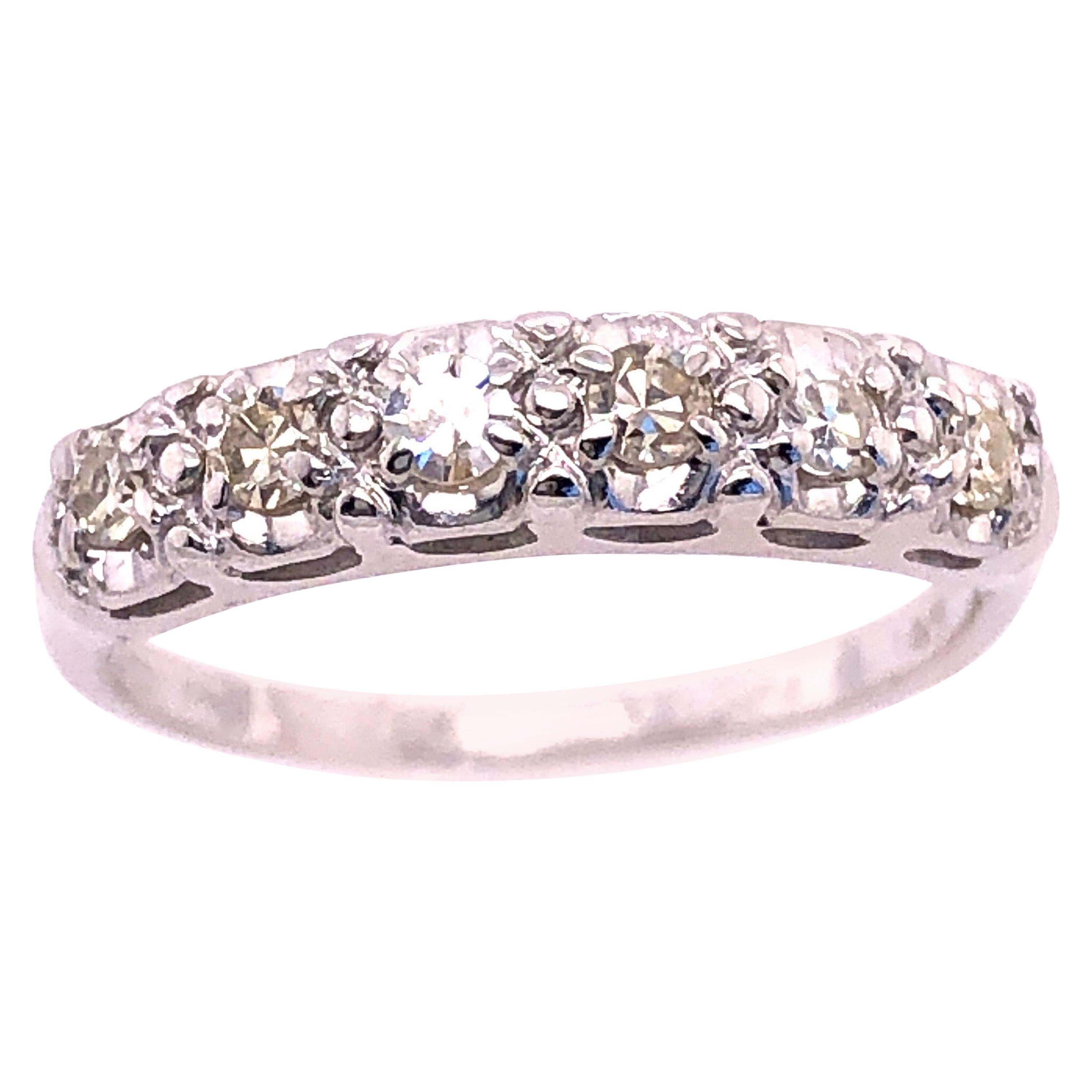Alliance d'anniversaire de mariage en or blanc 14 carats avec diamants d'un poids total de 0,50 carat