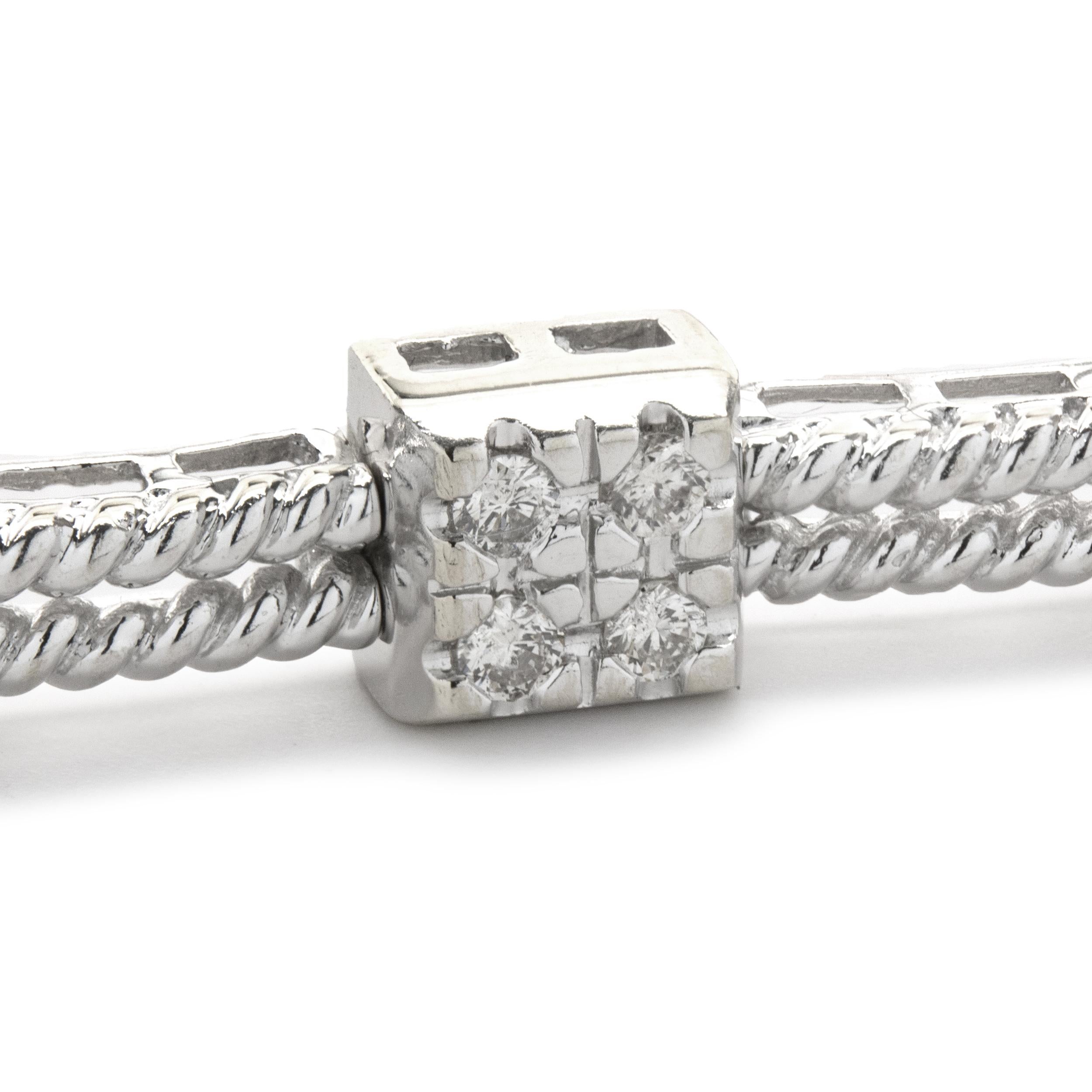14 Karat White Gold Diamond Block Link Bracelet In Excellent Condition For Sale In Scottsdale, AZ