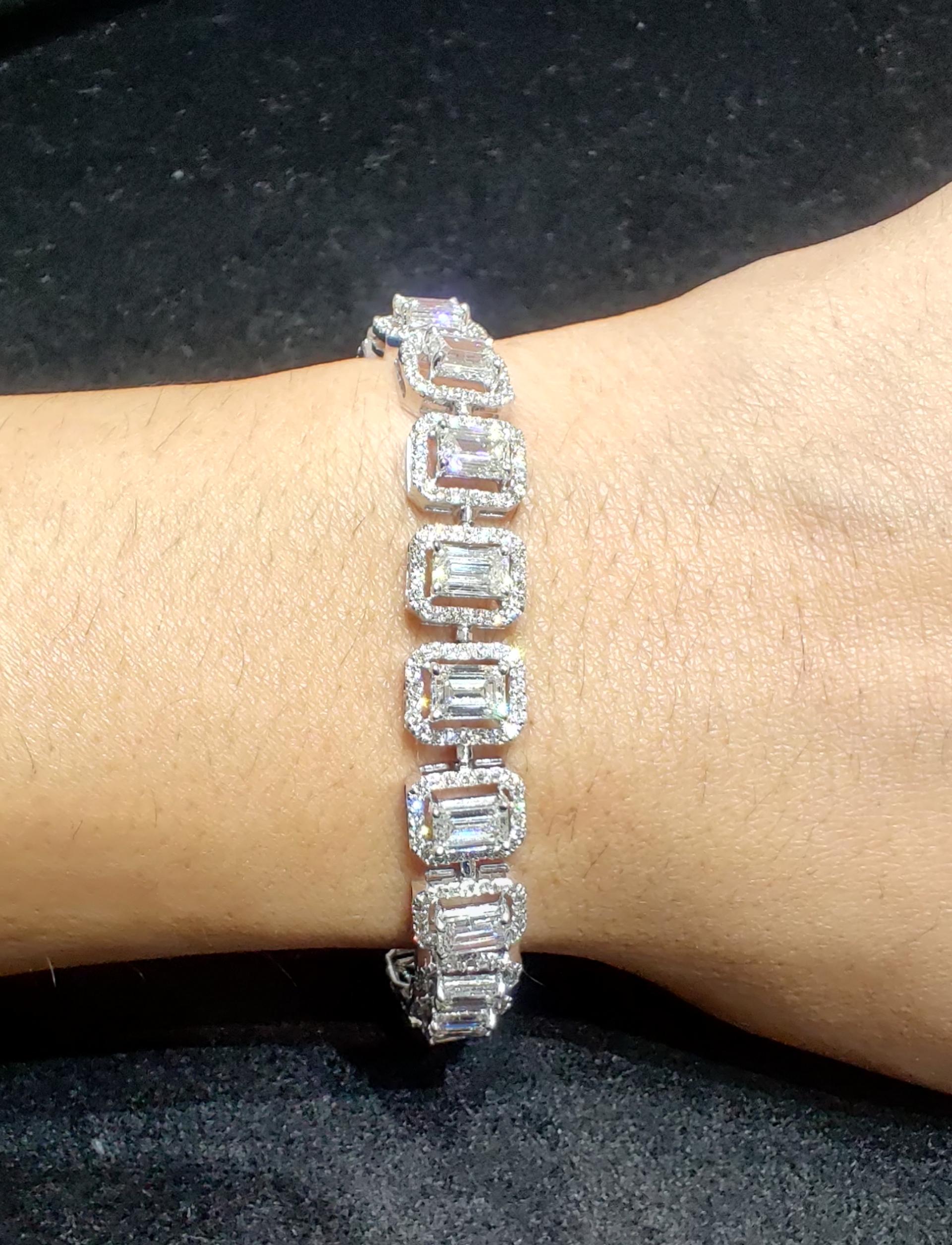 Bracelet en or blanc 14 carats et diamants Neuf - En vente à New Delhi, Delhi