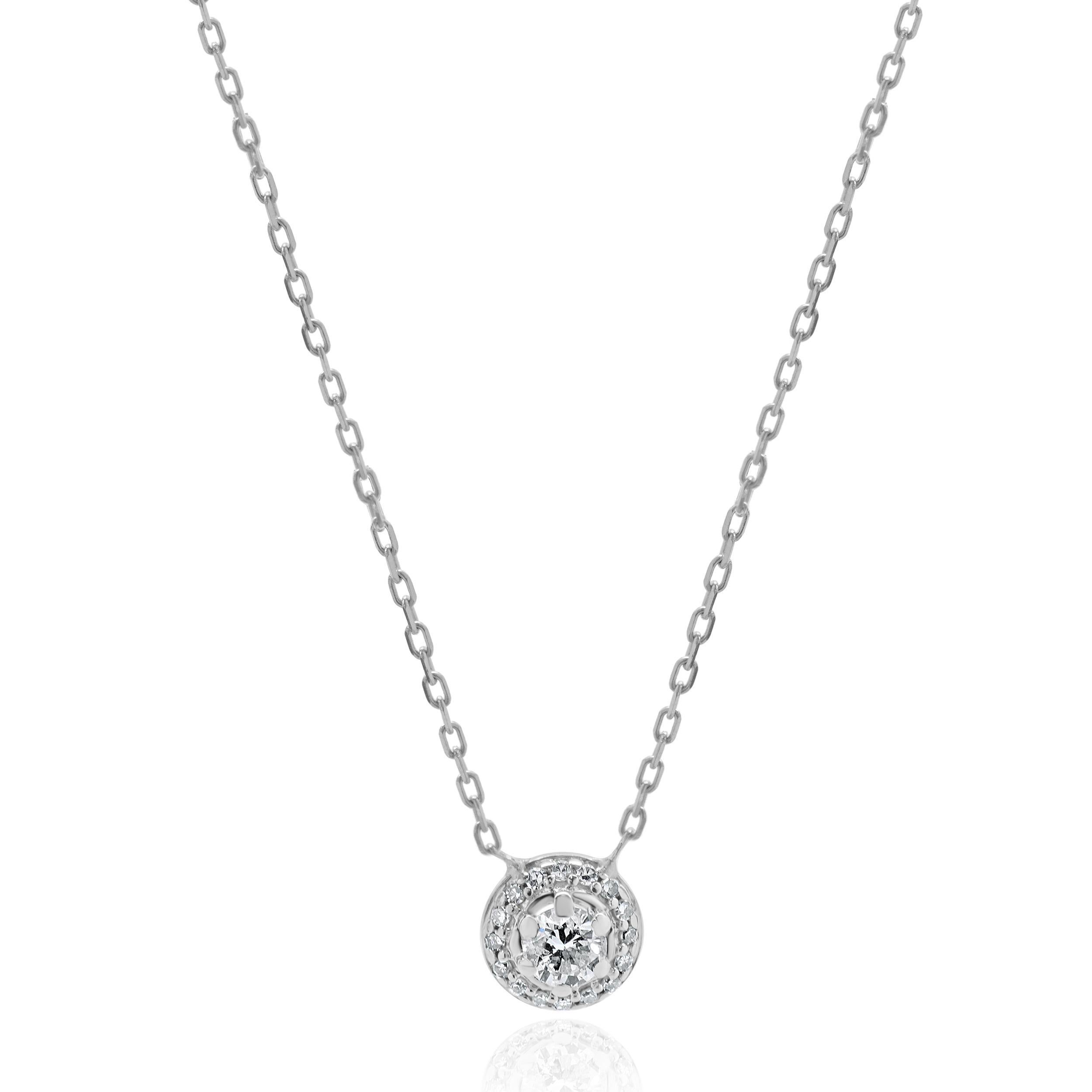 Designer: personalizzato
Materiale: oro bianco 14 carati
Diamanti: 17 diamanti rotondi taglio brillante = 0,28cttw
Colore: H
Chiarezza: SI2-I1
Dimensioni: la collana misura 18 pollici di lunghezza
Peso: 2.78 grammi