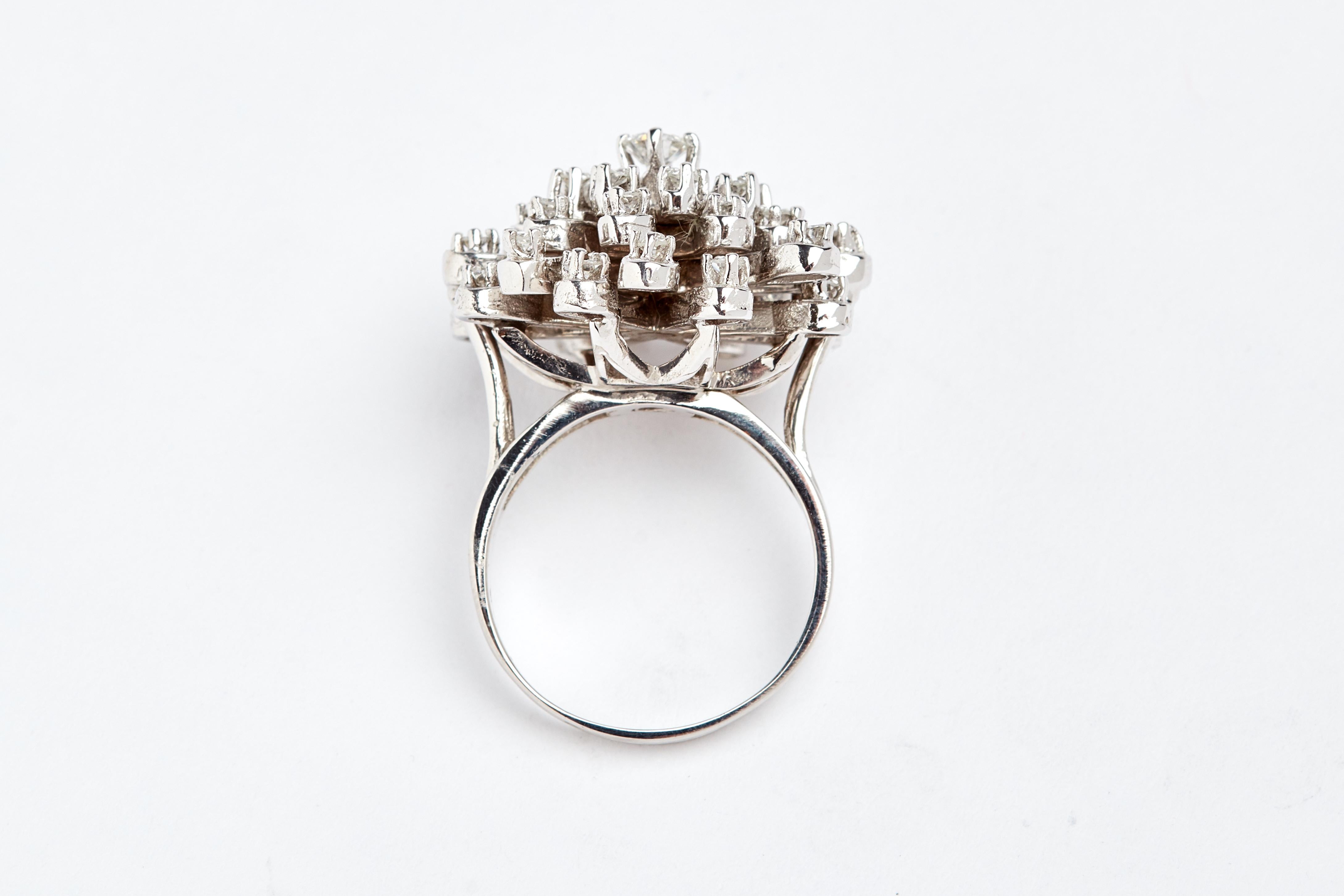 14k white gold diamond cluster ring