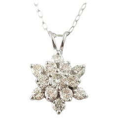 Collar Colgante Estrella Racimo Diamantes Oro Blanco 14 Kilates #17833