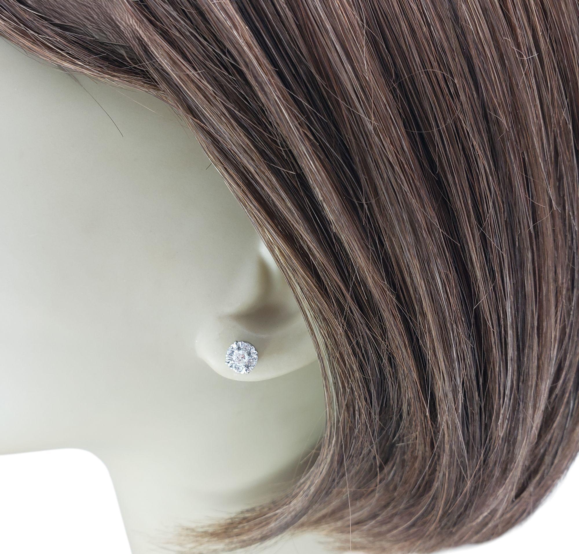 Women's 14 Karat White Gold Diamond Cluster Stud Earrings #21352 For Sale