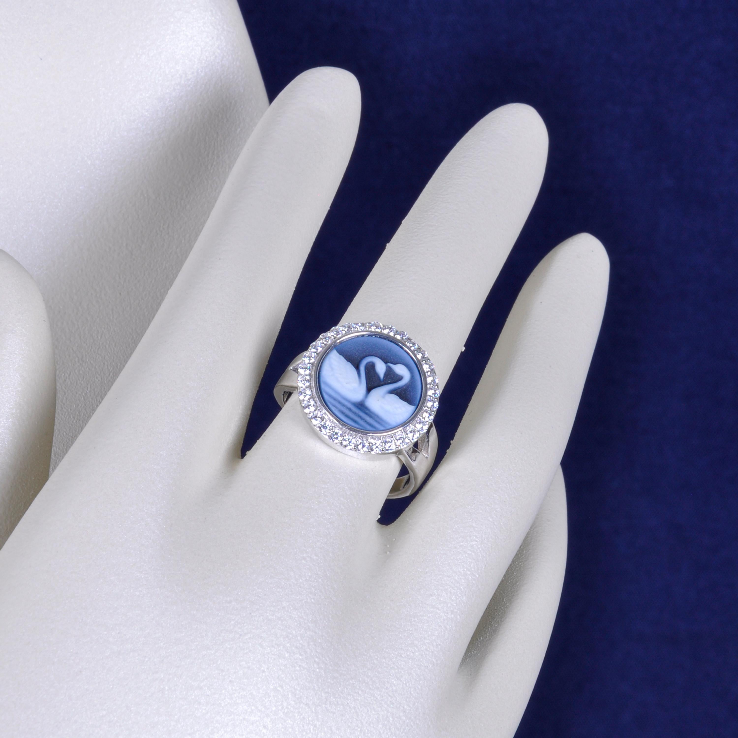 For Sale:  14 Karat White Gold Diamond Couple Swan Agate Cameo Flexible Ring 2