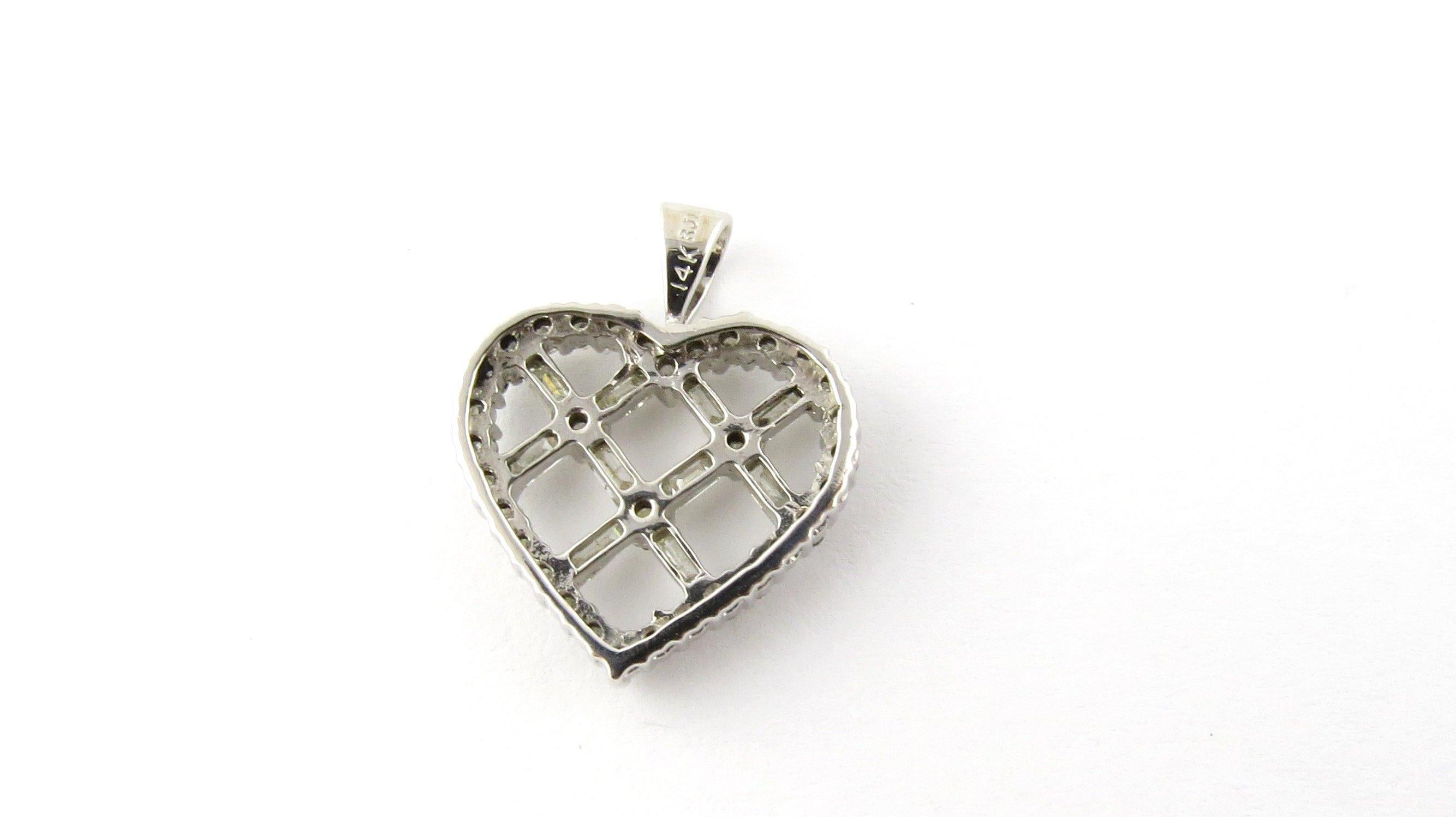 14 Karat White Gold Diamond Criss Cross Heart Pendant For Sale 1