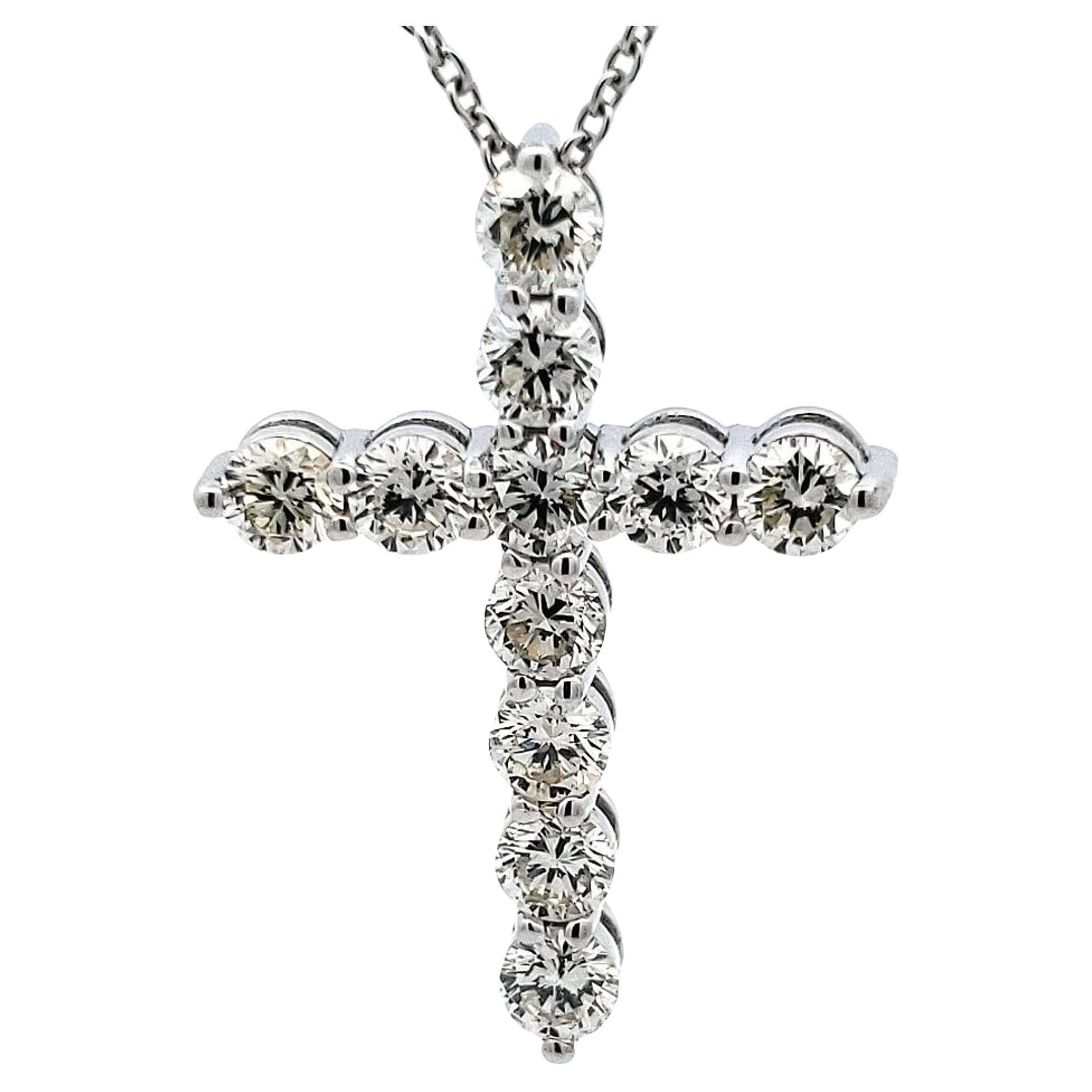14 Karat White Gold Diamond Cross Pendant 2.29ct For Sale at 1stDibs