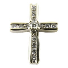 14 Karat White Gold Diamond Cross Pendant