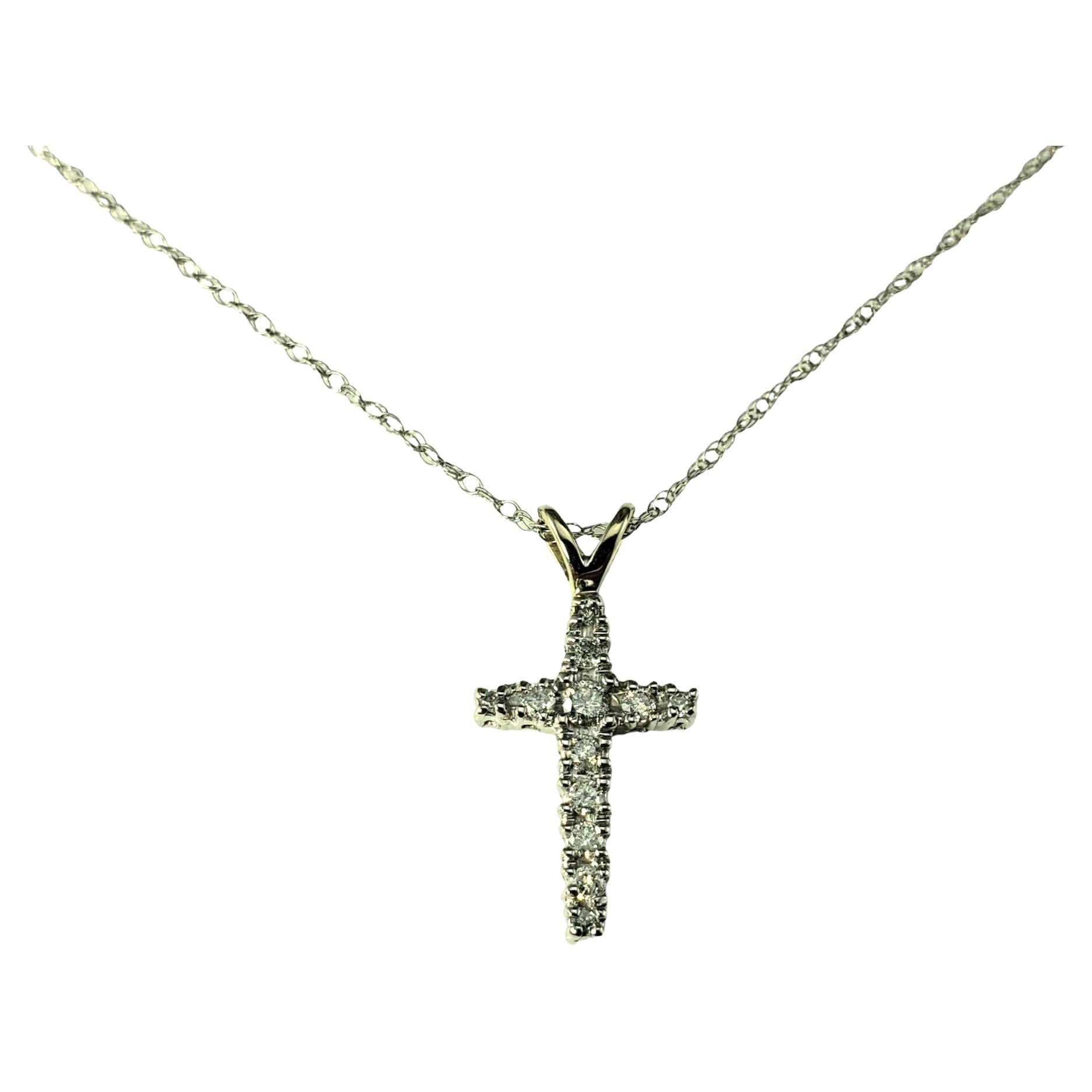 14 Karat White Gold Diamond Cross Pendant Necklace #17298 For Sale