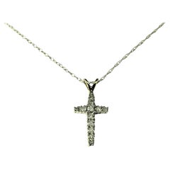 Collier pendentif croix en or blanc 14 carats et diamants n° 17298