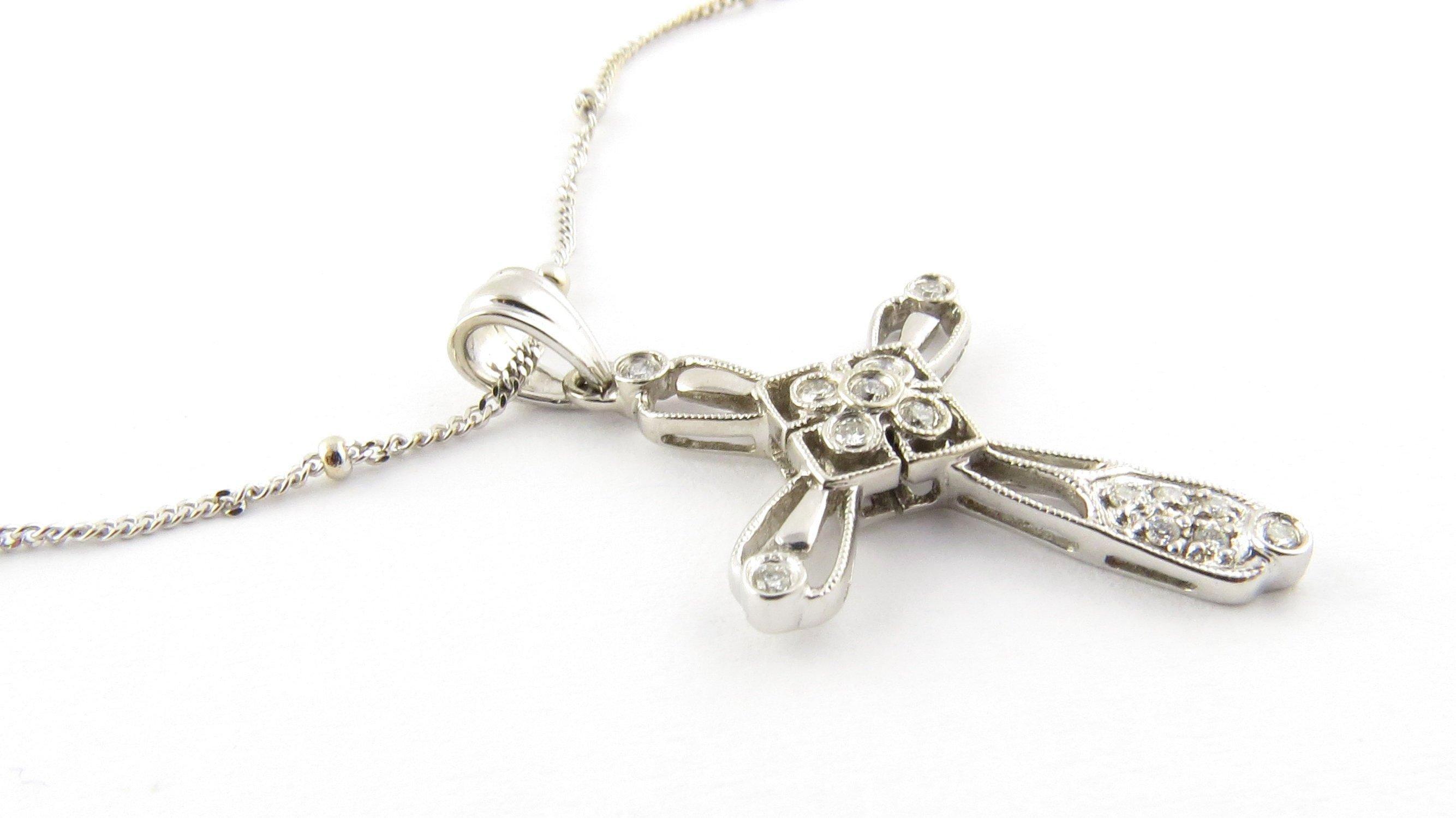Women's 14 Karat White Gold Diamond Cross Pendant Necklace