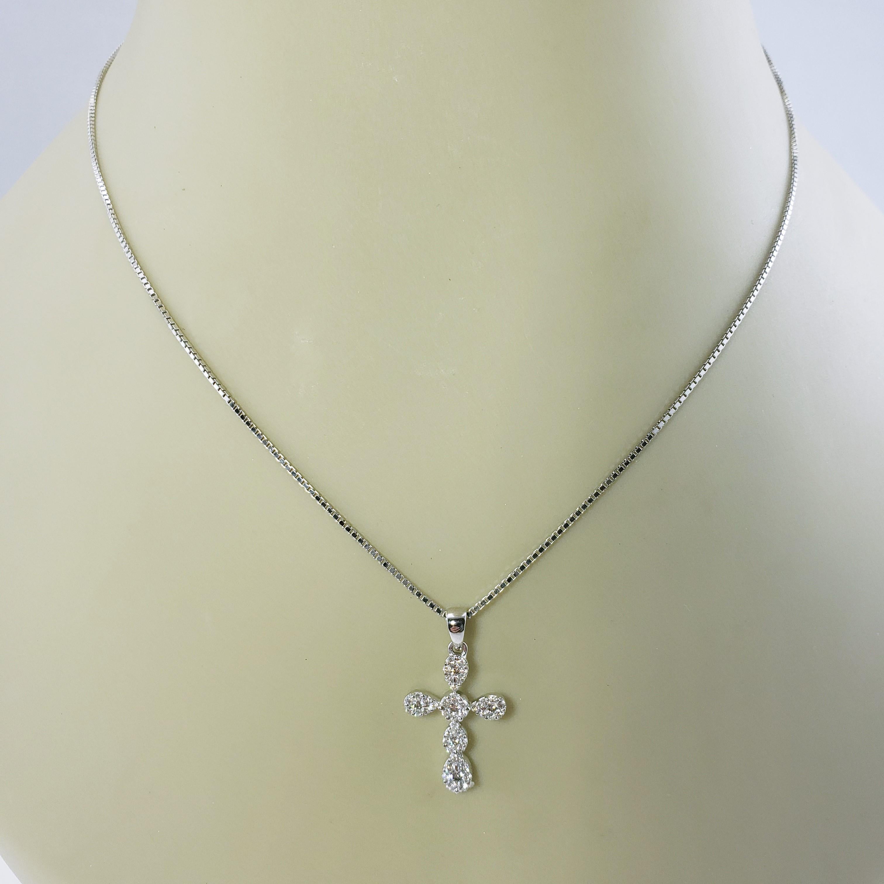14 Karat White Gold Diamond Cross Pendant Necklace For Sale 1