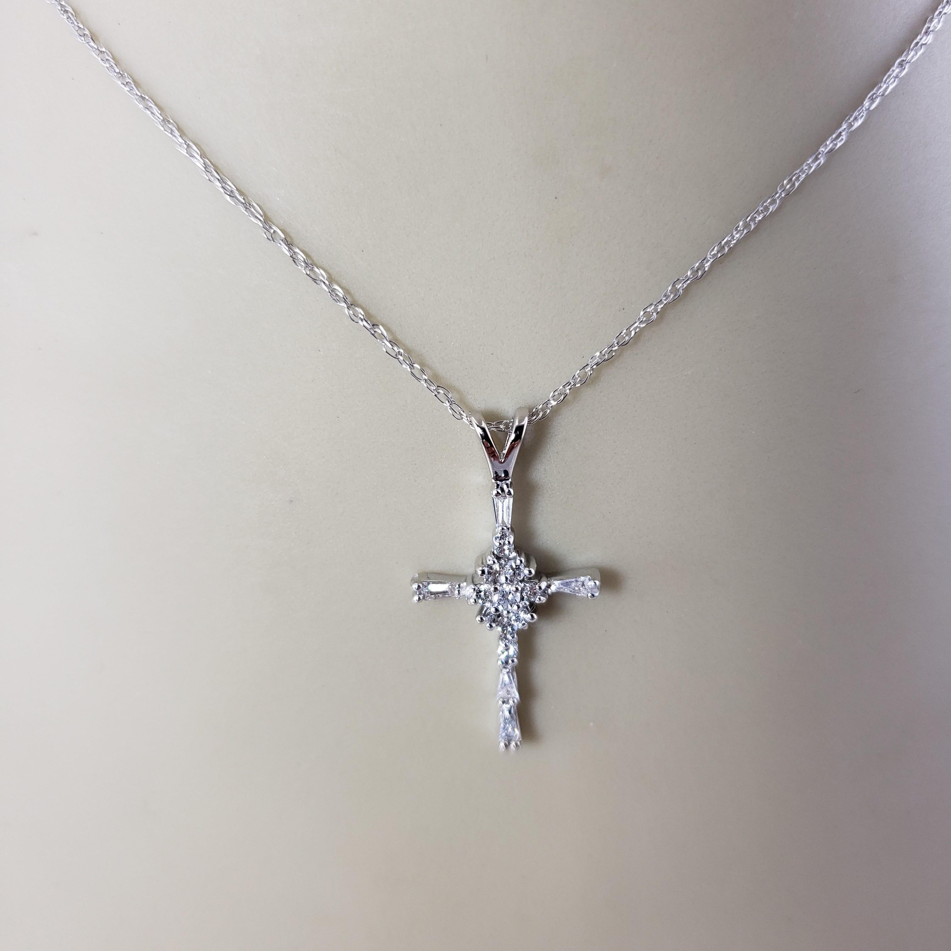 14 Karat White Gold Diamond Cross Pendant Necklace 3