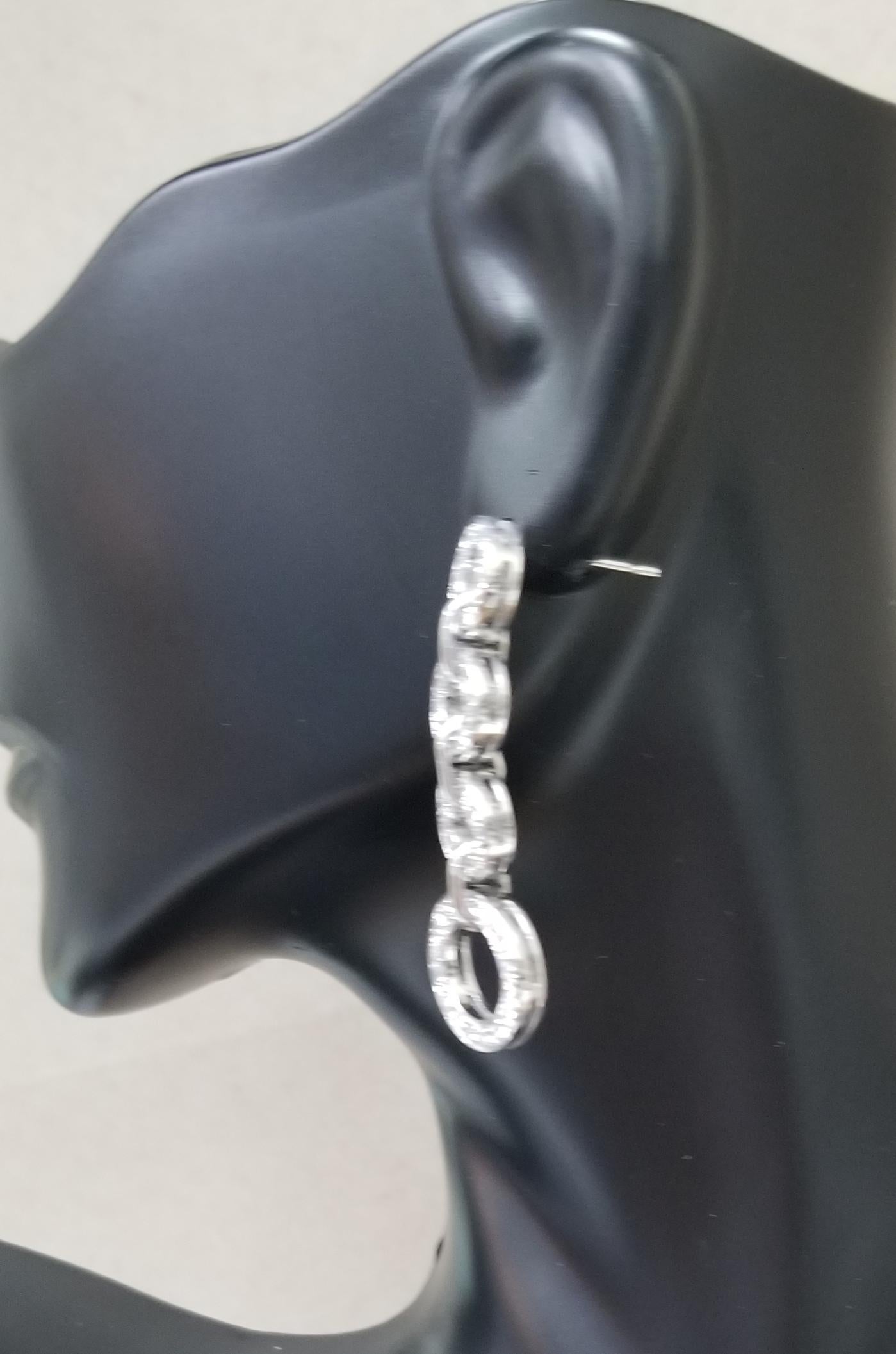 Round Cut 14 Karat White Gold Diamond Dangle Earrings
