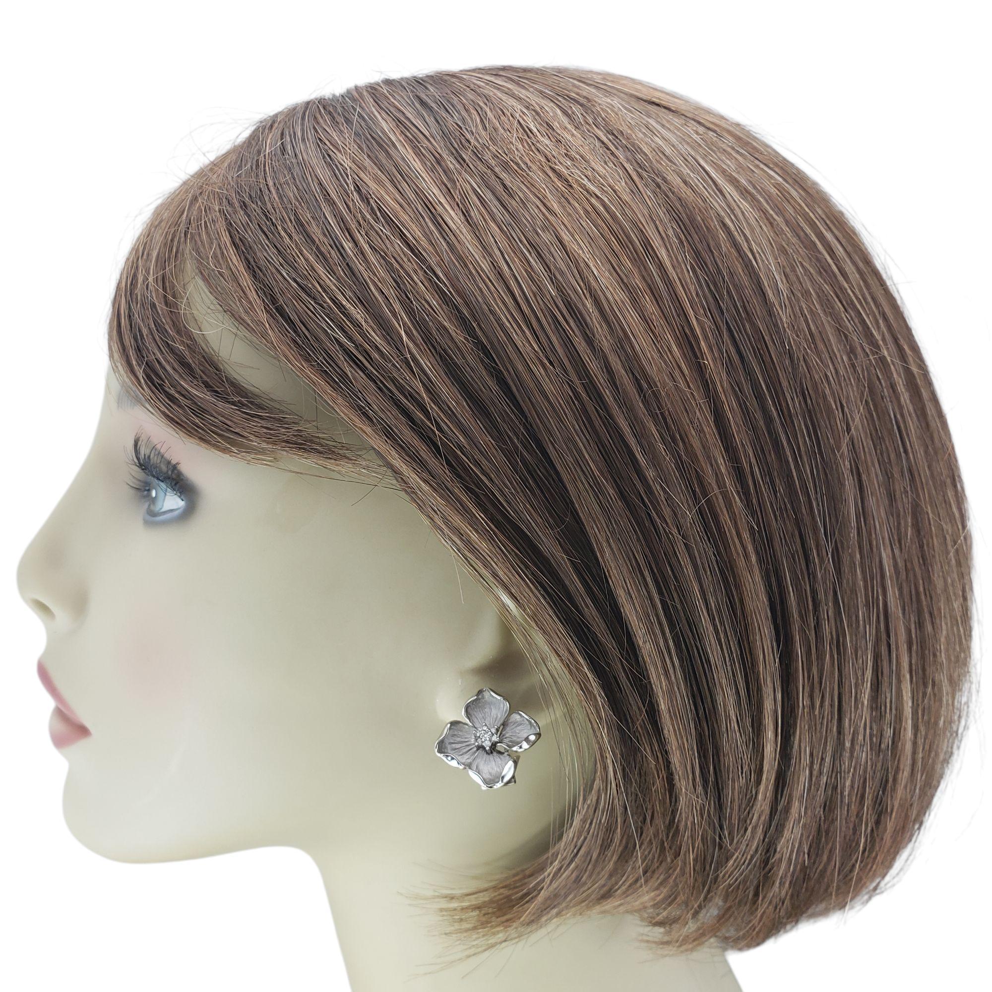 14 Karat White Gold Diamond Dogwood Flower Earrings #21383 For Sale 1
