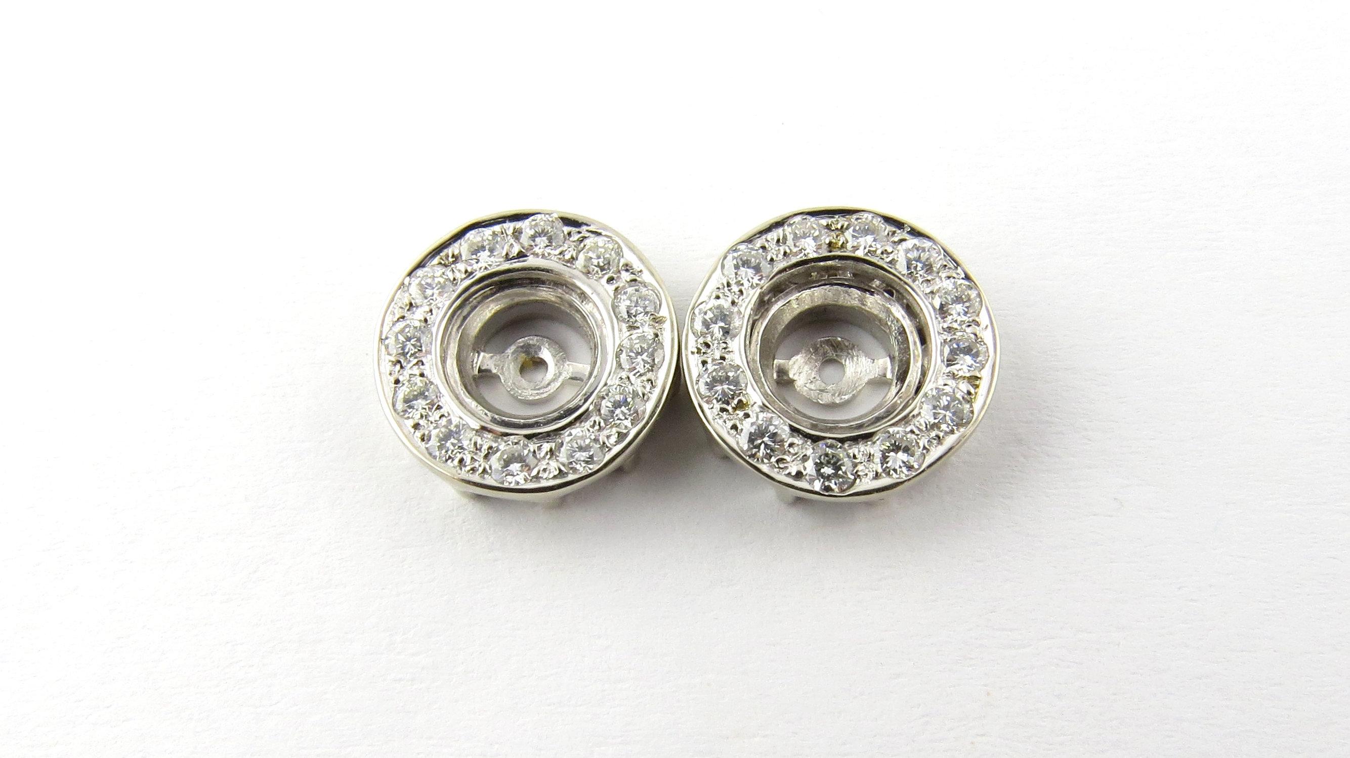 14 Karat White Gold Diamond Earring Jackets In Excellent Condition In Washington Depot, CT