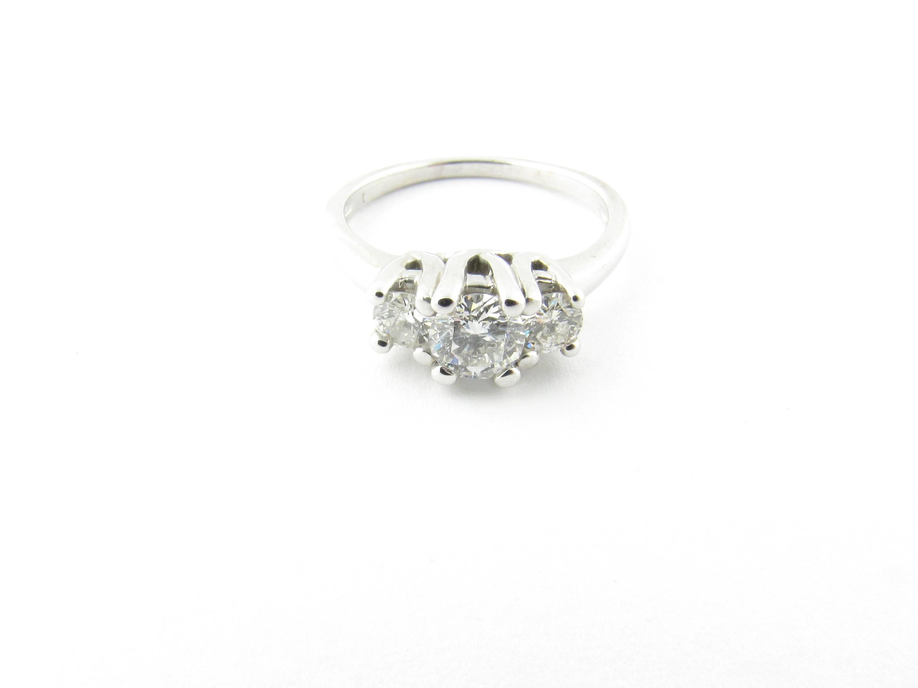 14 Karat White Gold Diamond Engagement or Anniversary Ring 1