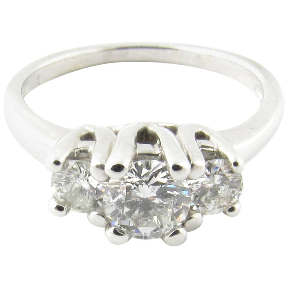 14 Karat White Gold Diamond Engagement or Anniversary Ring