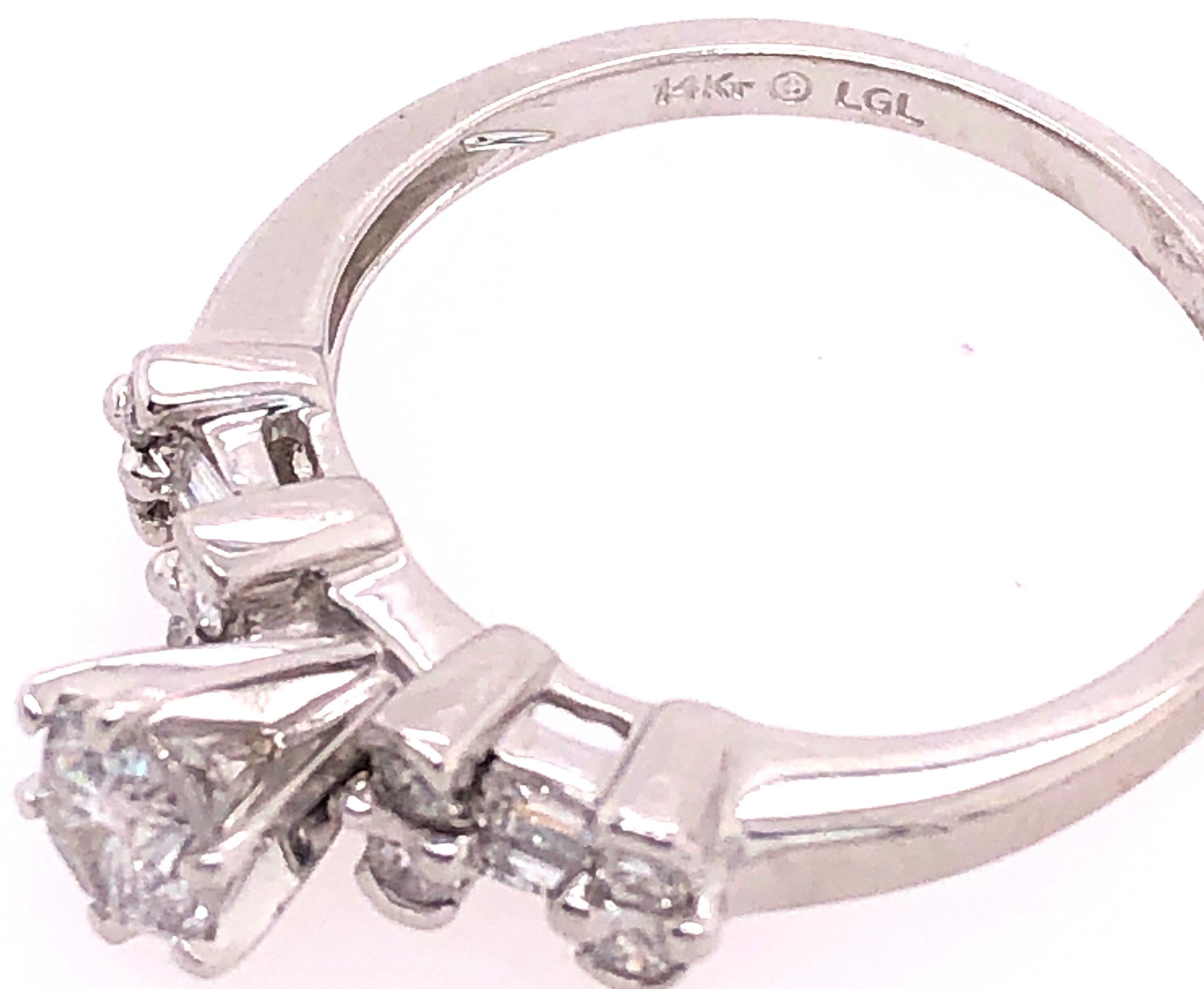 14 Karat White Gold Diamond Engagement Ring 1.30 Total Diamond Weight For Sale 3