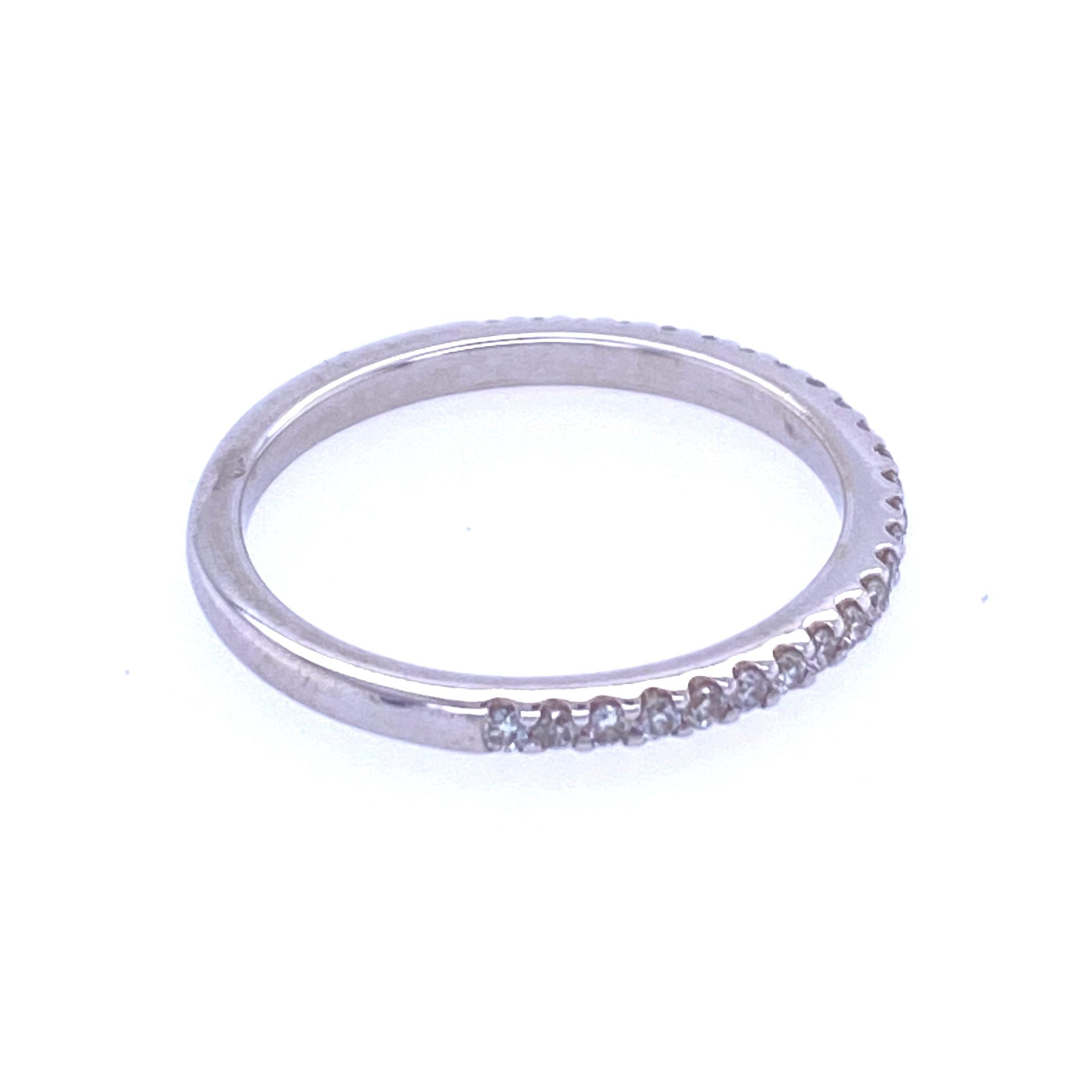 14 Karat White Gold Diamond Engagement Ring and Wedding Band Set 1