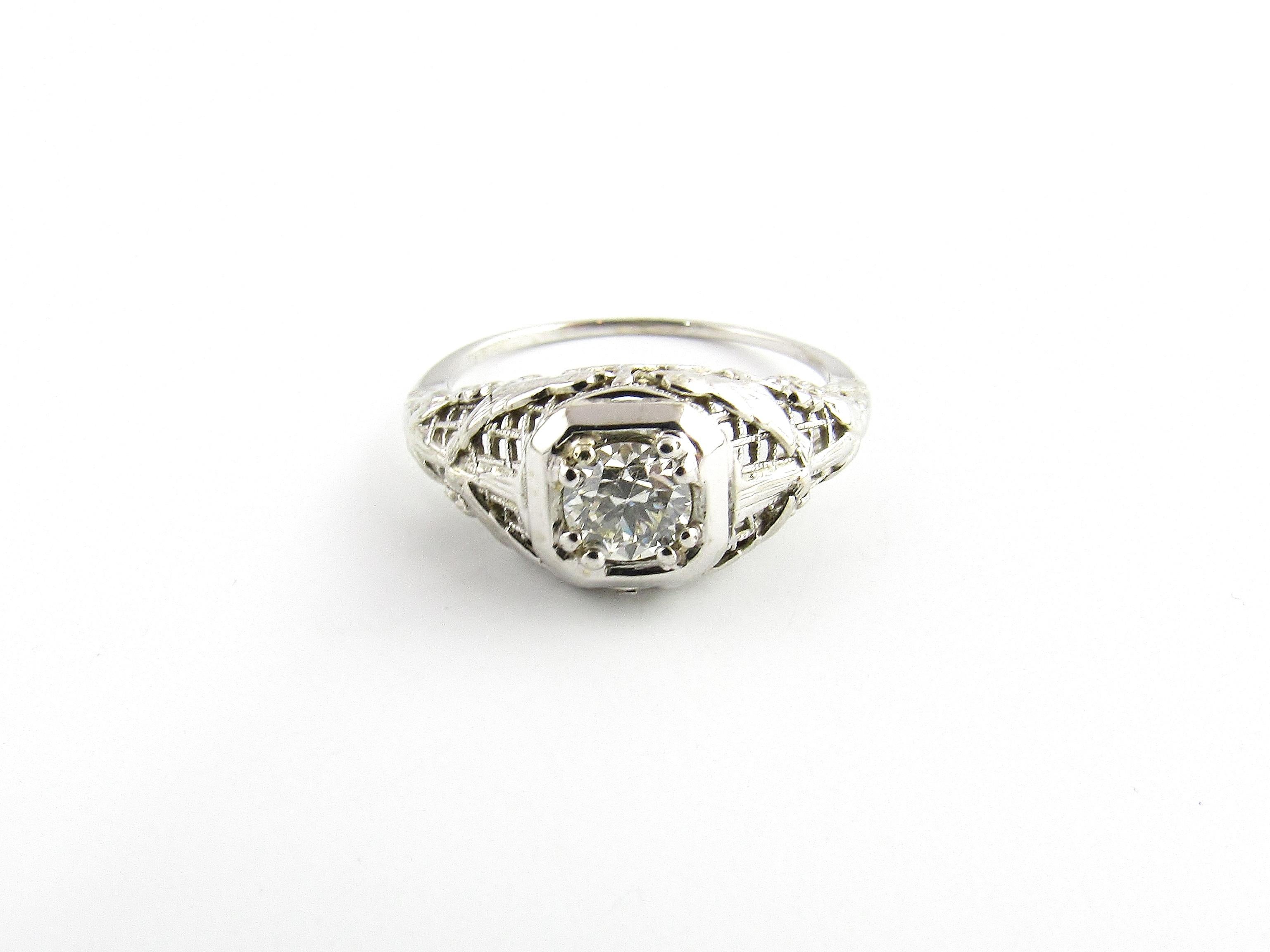 Bague de fiançailles en or blanc 14 carats avec diamants 1