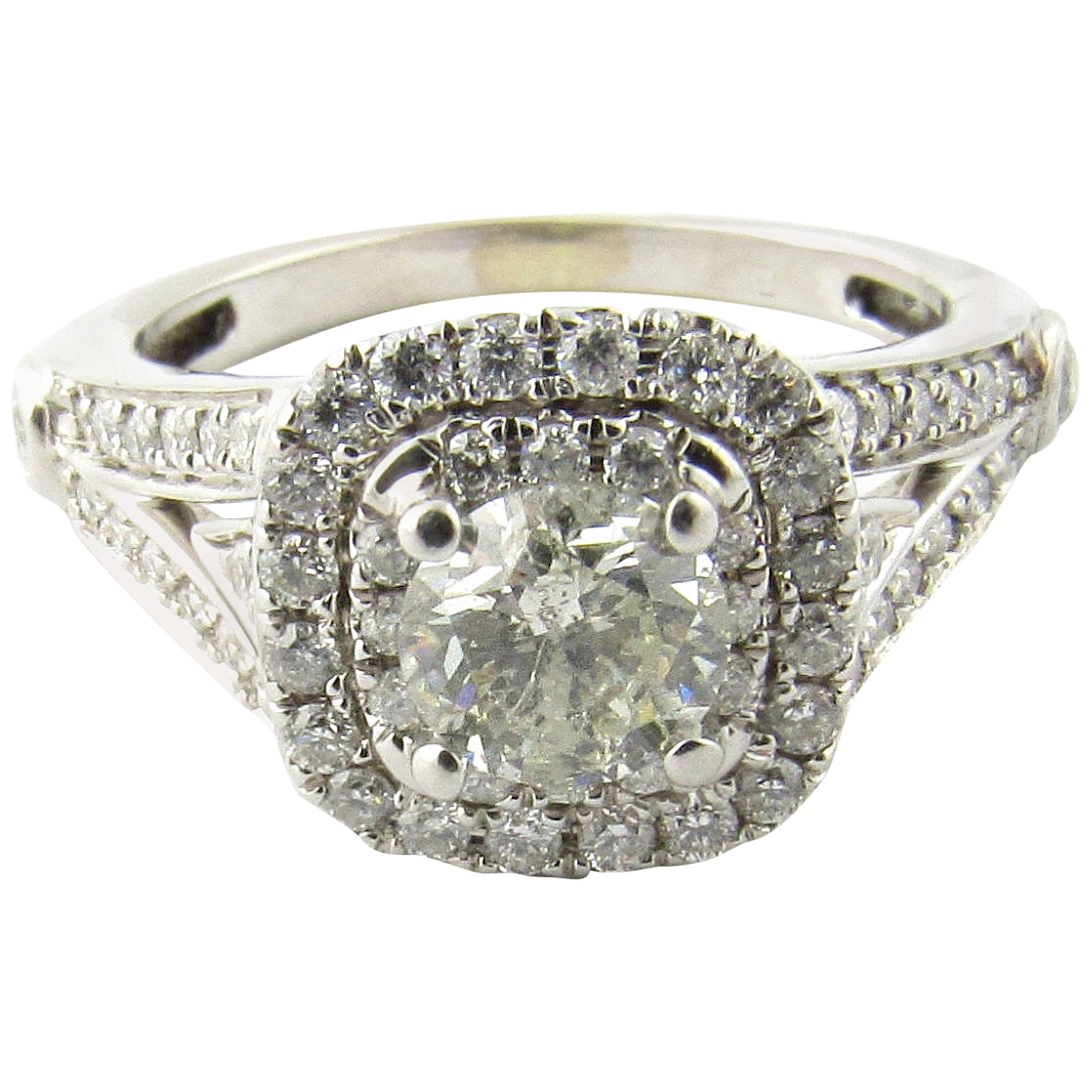 14 Karat White Gold Diamond Engagement Ring For Sale at 1stDibs
