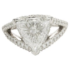 Verlobungsring aus 14 Karat Weißgold mit Diamant