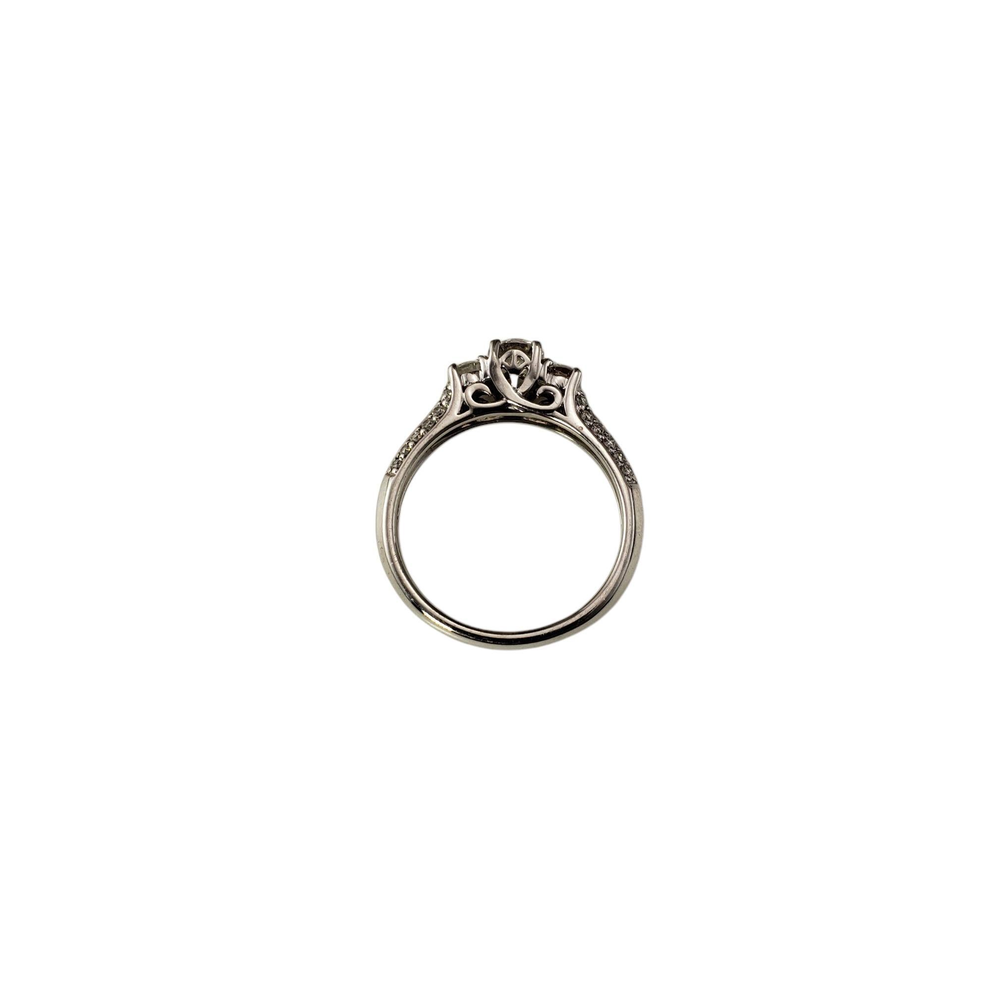 Bague de fiançailles en or blanc 14 carats avec diamant taille 7 n° 21571 Pour femmes en vente