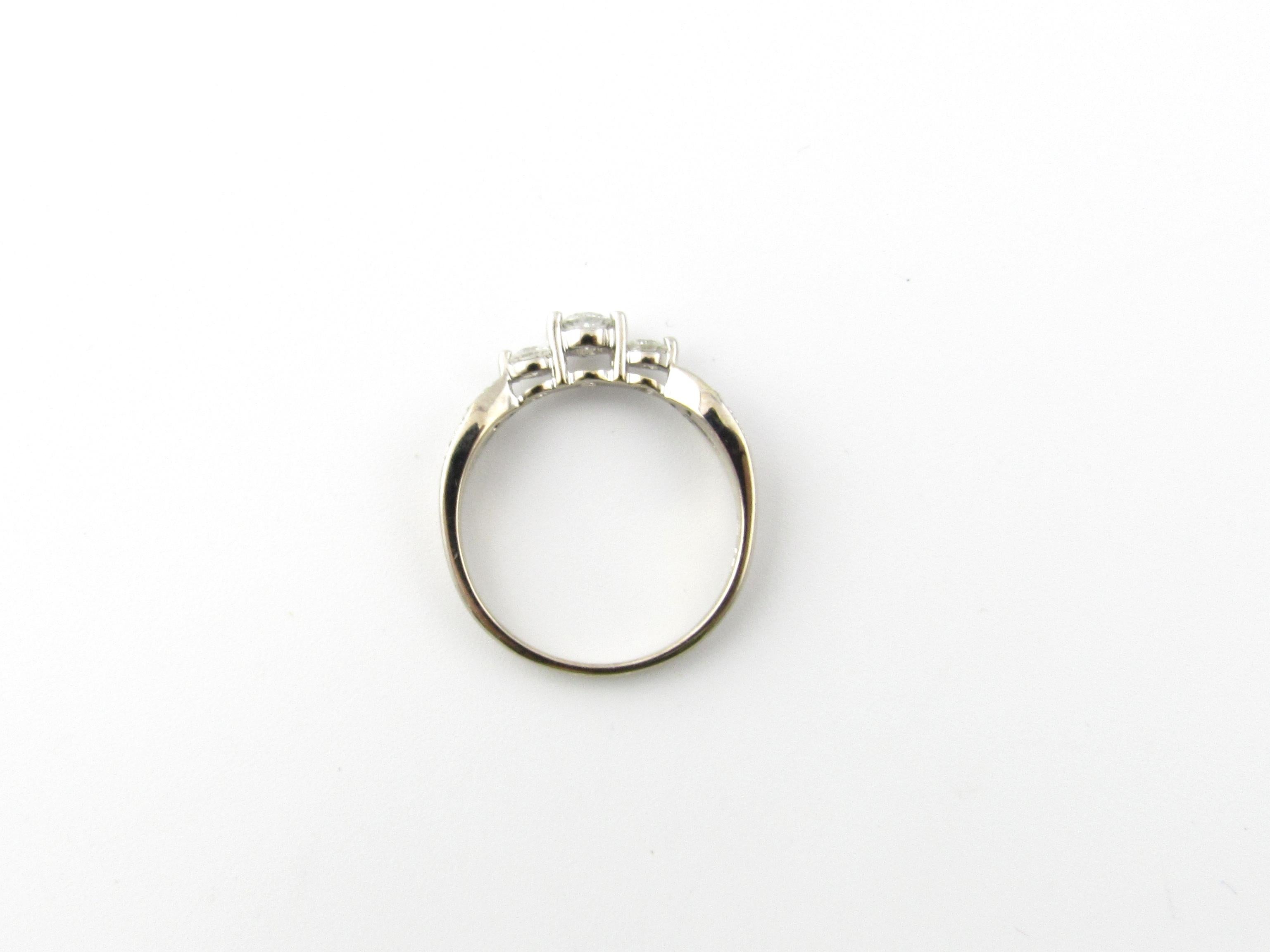 Women's 14 Karat White Gold Diamond Engagement Ring