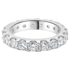 14 Karat White Gold Diamond Eternity Band