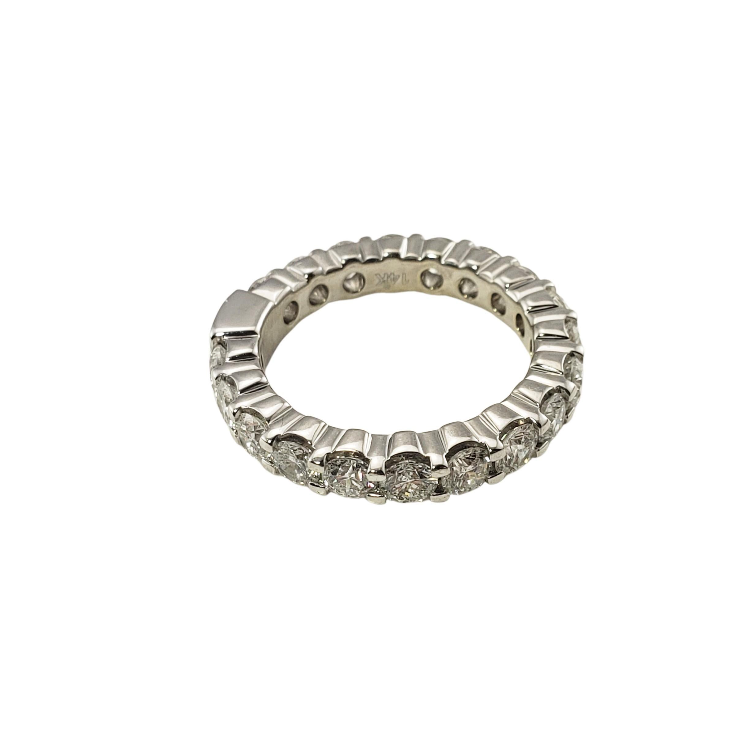 Women's 14 Karat White Gold Diamond Eternity Band Ring Size 7 For Sale