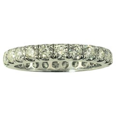 14 Karat Weißgold Diamant Eternity Band Ring Größe 7,5  #19517