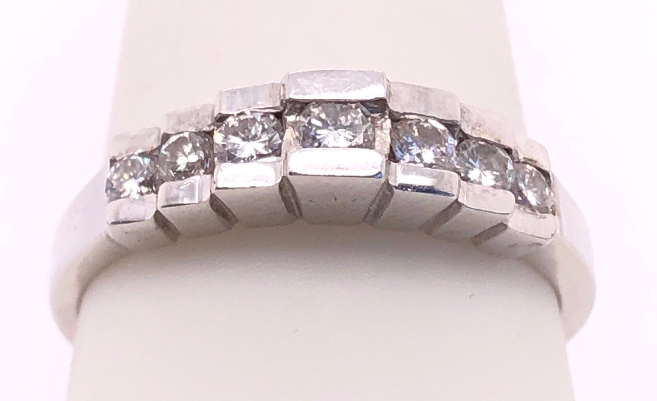 14 Karat White Gold Diamond Half Anniversary Bridal Wedding Ring In Good Condition For Sale In Stamford, CT