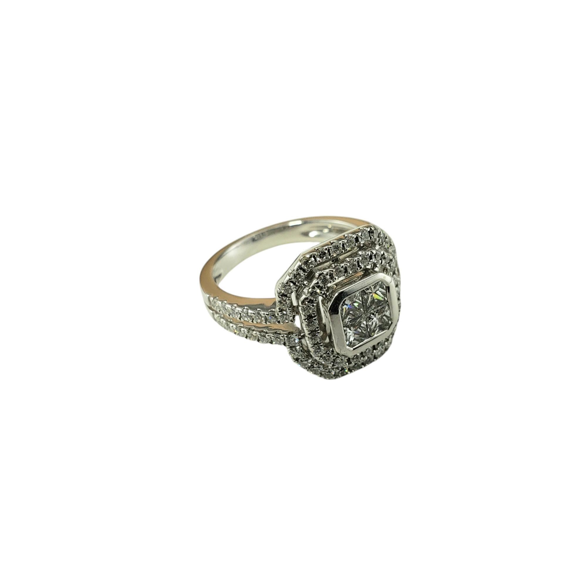 Round Cut 14 Karat White Gold Diamond Halo Cluster Ring Size 7.25 #19554 For Sale