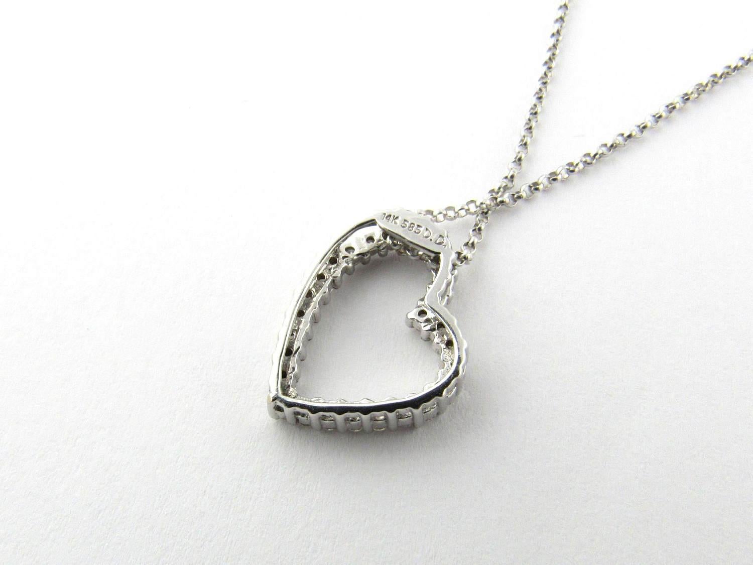 Women's 14 Karat White Gold Diamond Heart Necklace For Sale