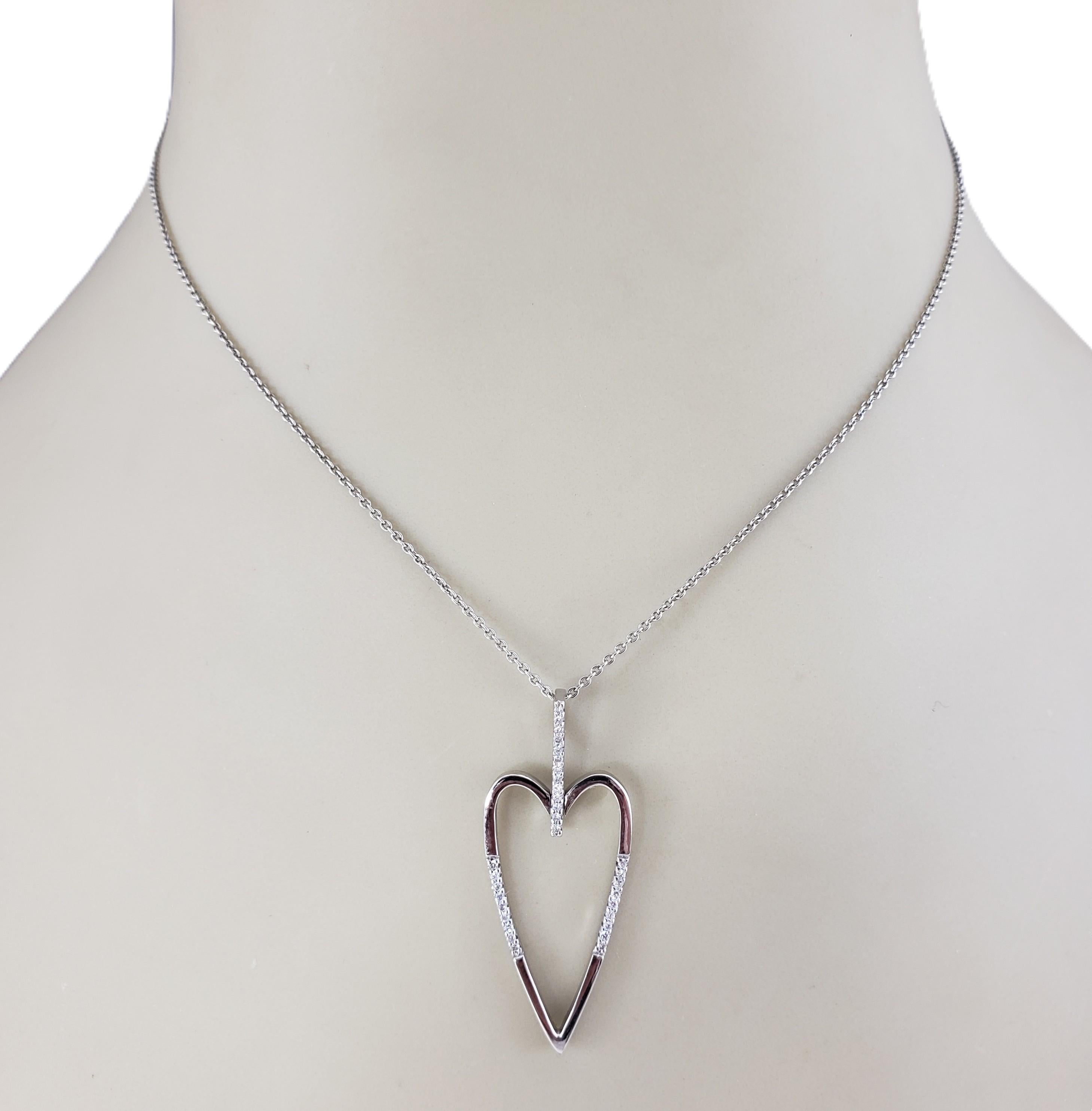 14 Karat Weißgold Diamant-Herz-Anhänger #22866 im Angebot 1