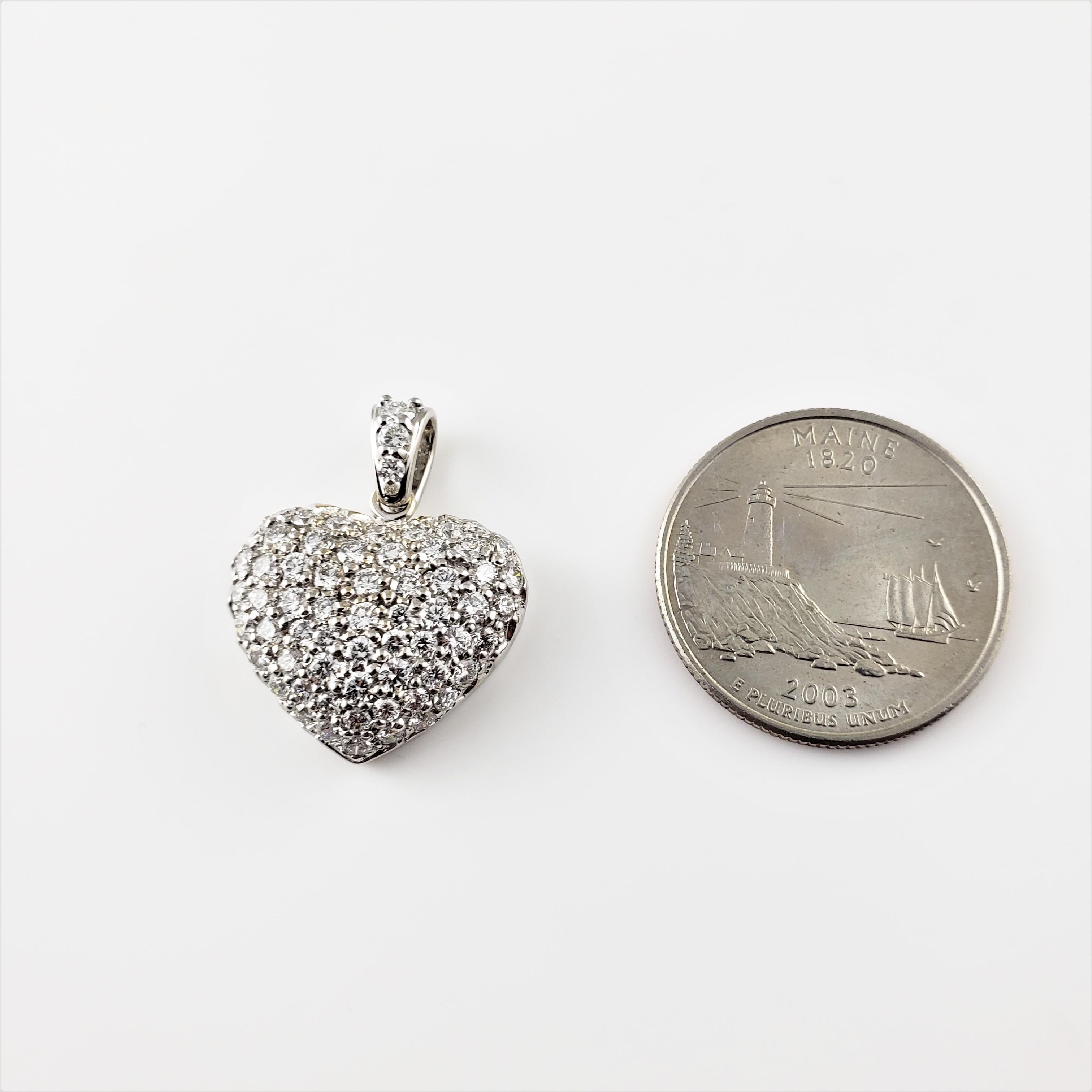 14 Karat White Gold Diamond Heart Pendant For Sale 2