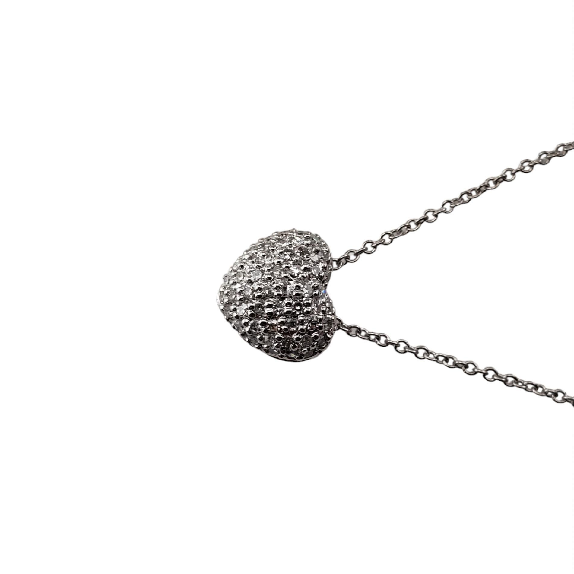 Round Cut 14 Karat White Gold Diamond Heart Pendant Necklace #16505 For Sale