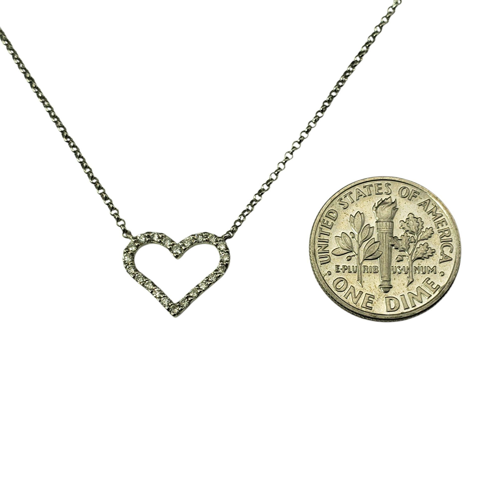 14 Karat White Gold Diamond Heart Pendant Necklace #21393 For Sale 1