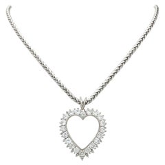 14 Karat White Gold Diamond Heart Pendant Necklace 3.2 Carat