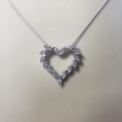 14 Karat White Gold Diamond Heart Pendant Necklace