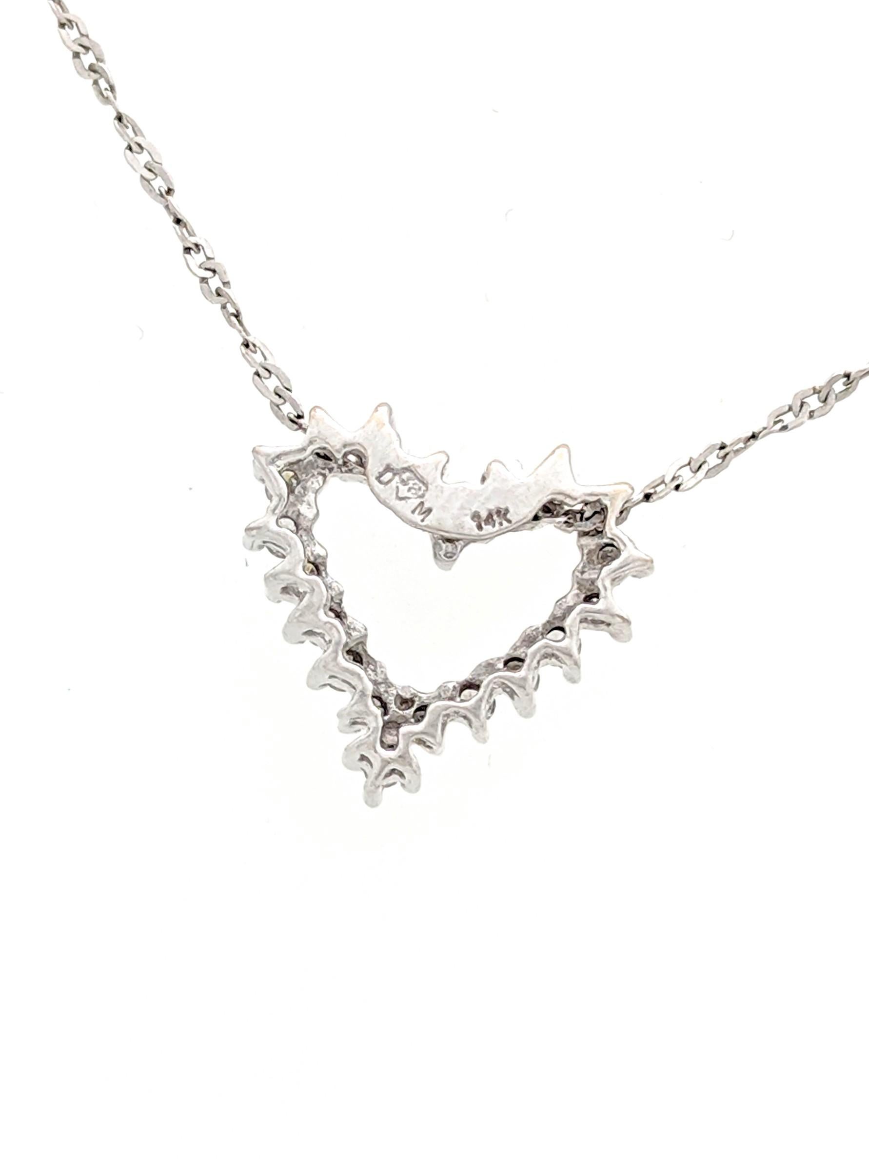 14 Karat White Gold Diamond Heart Pendant Necklace 2
