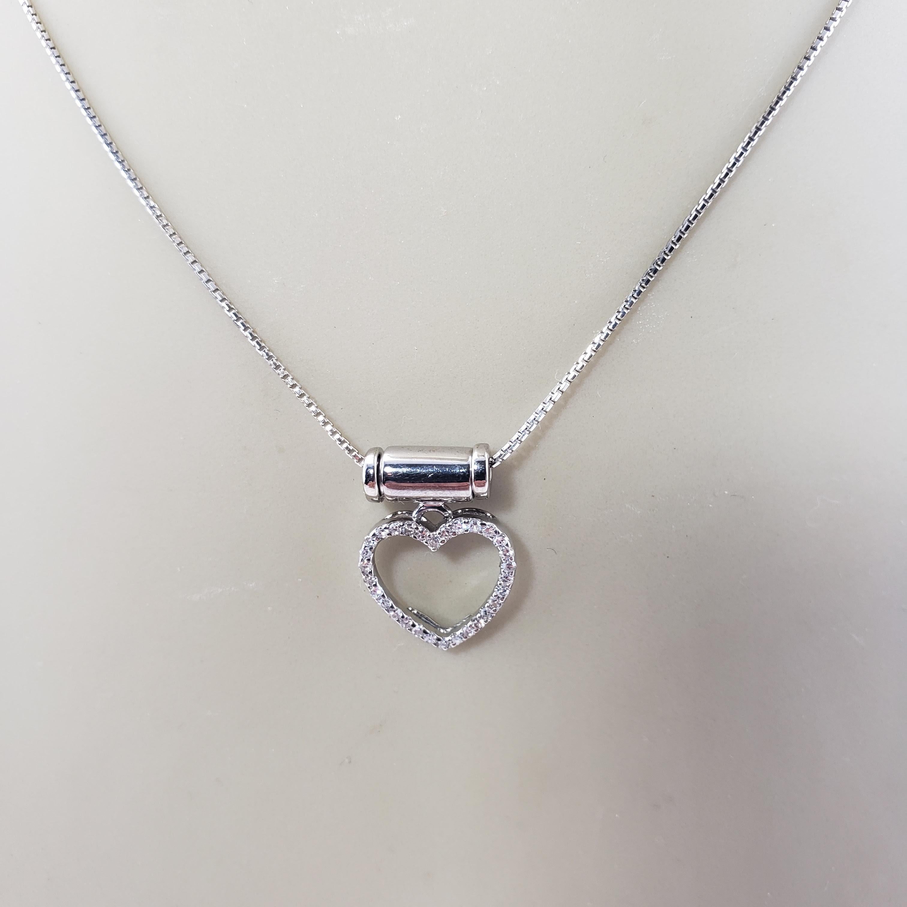 14 Karat White Gold Diamond Heart Pendant Necklace For Sale 4