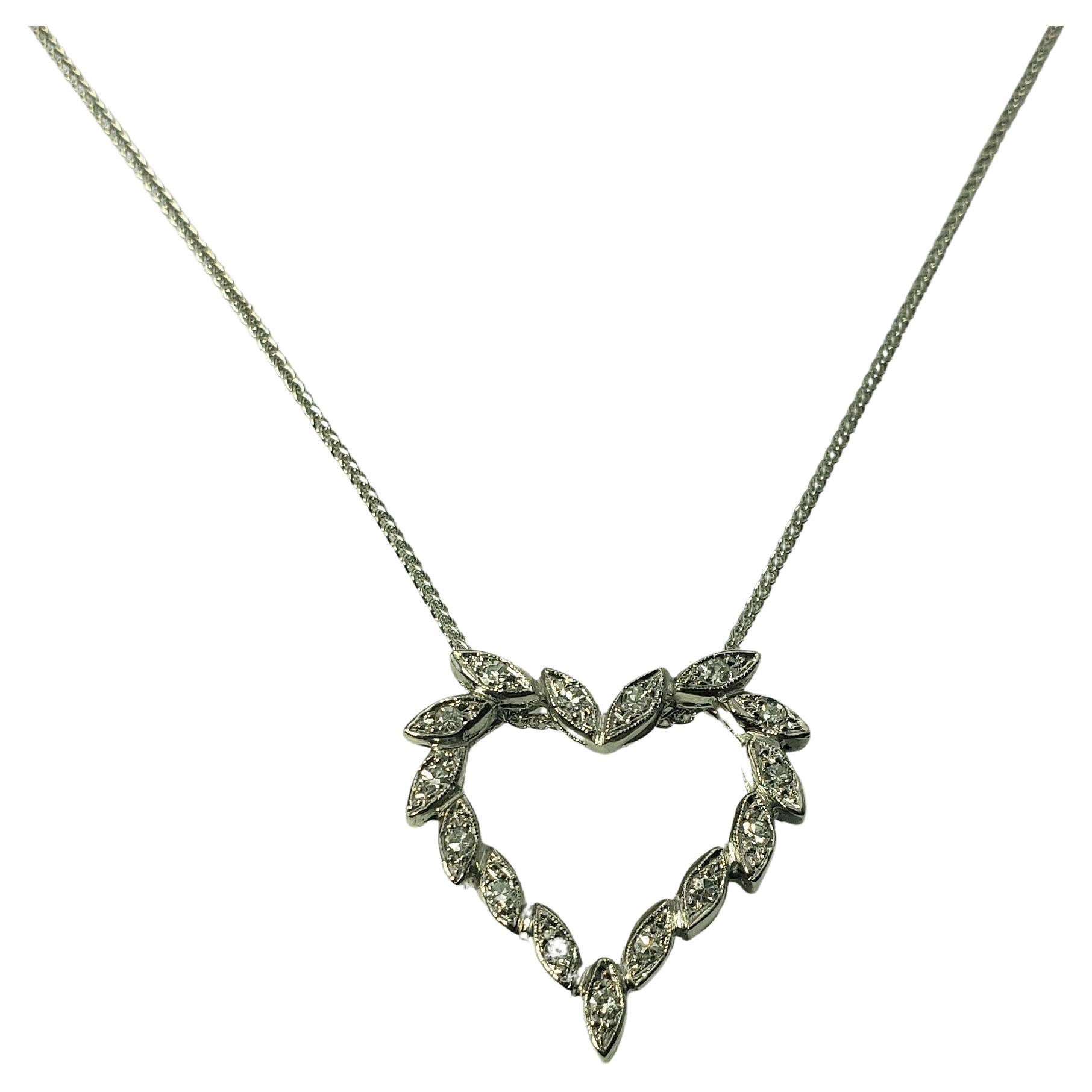 14 Karat White Gold Diamond Heart Pendant Necklace For Sale