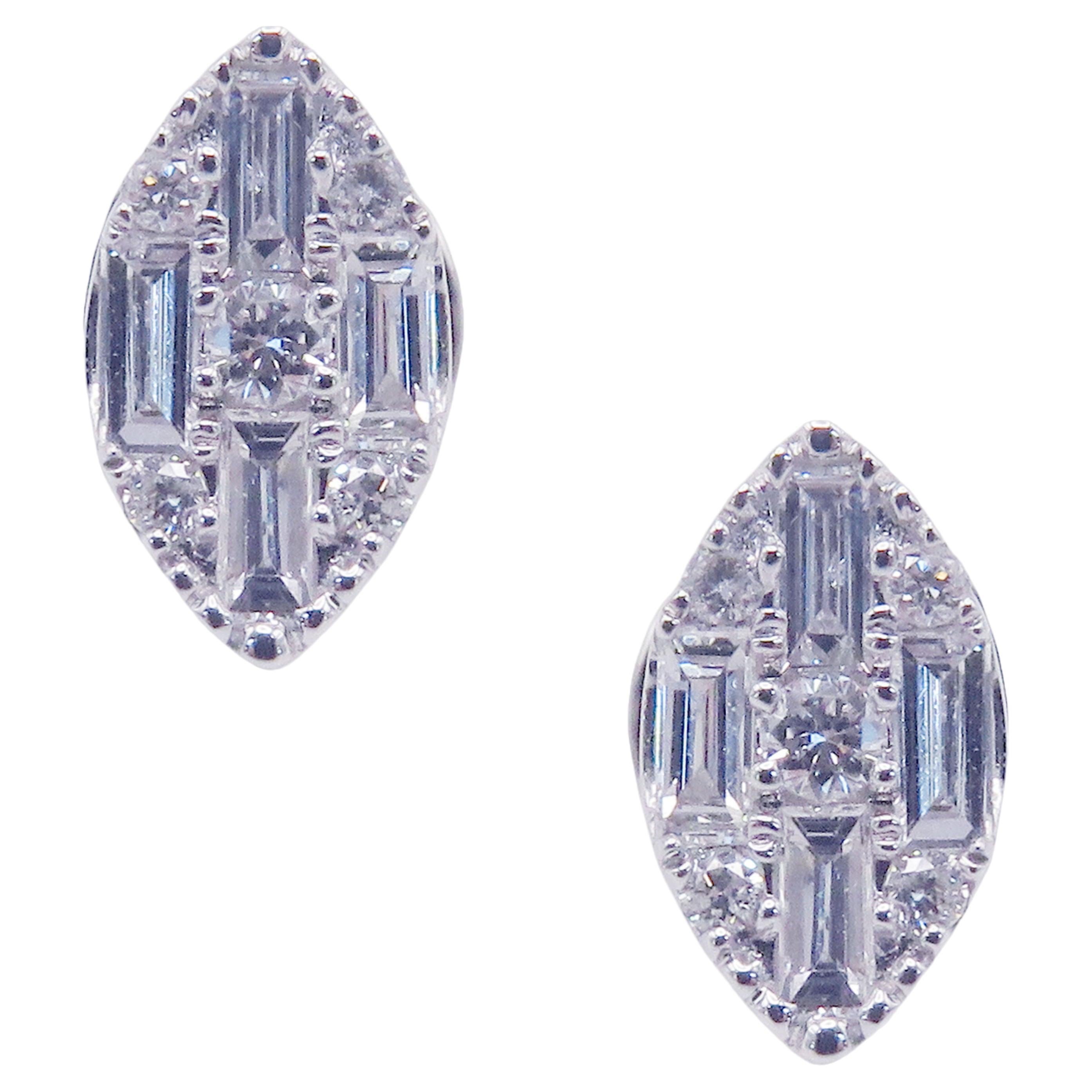 14 Karat White Gold Diamond Illusion Marquise Shape Stud Earring For Sale