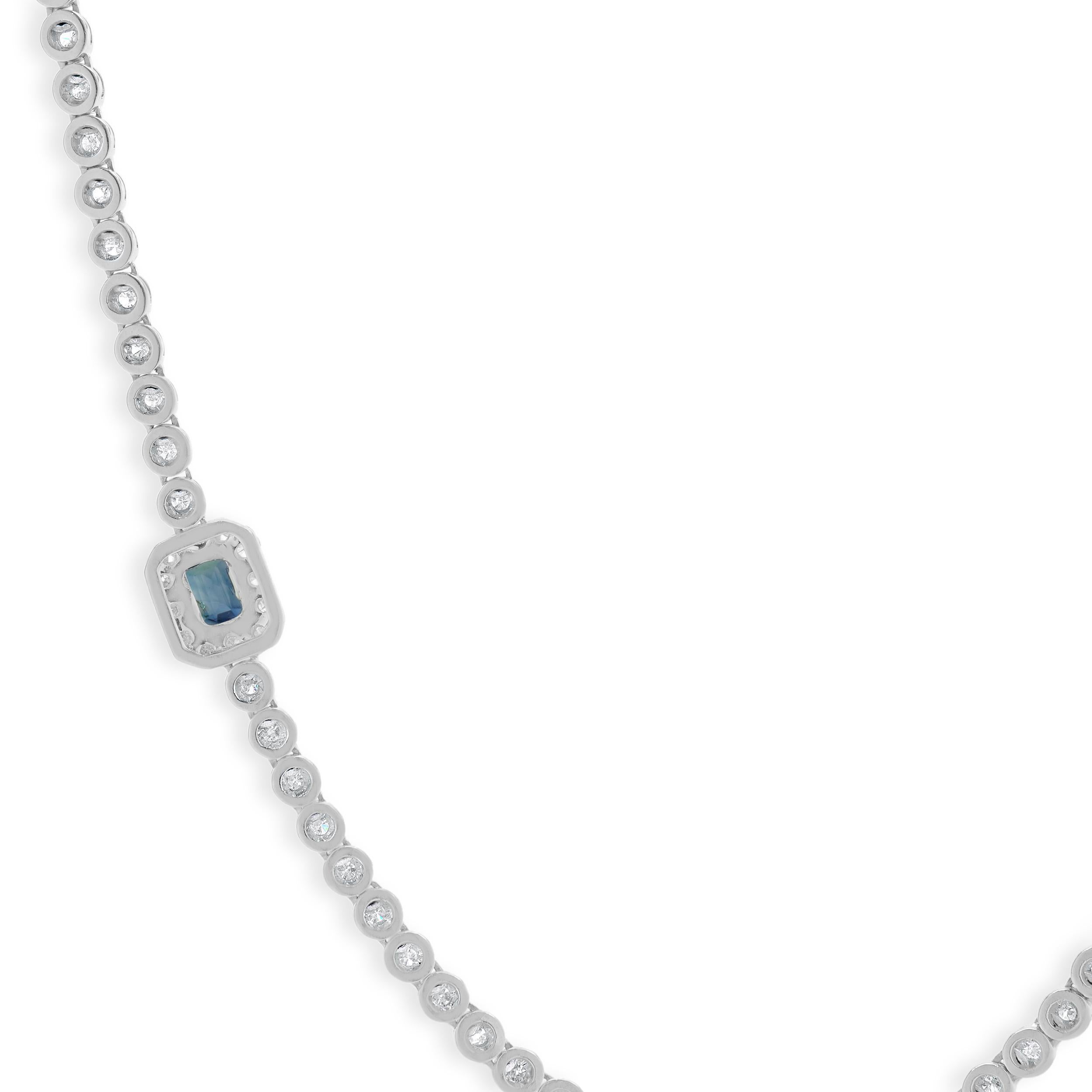 Taille ronde Collier en or blanc 14 carats avec chaînes de saphirs